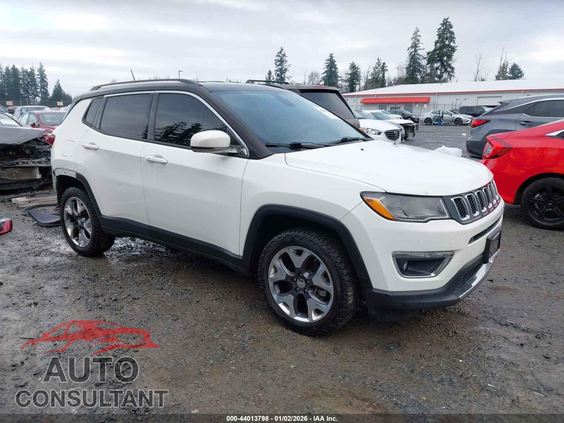 JEEP COMPASS 2019 - 3C4NJDCB4KT596419