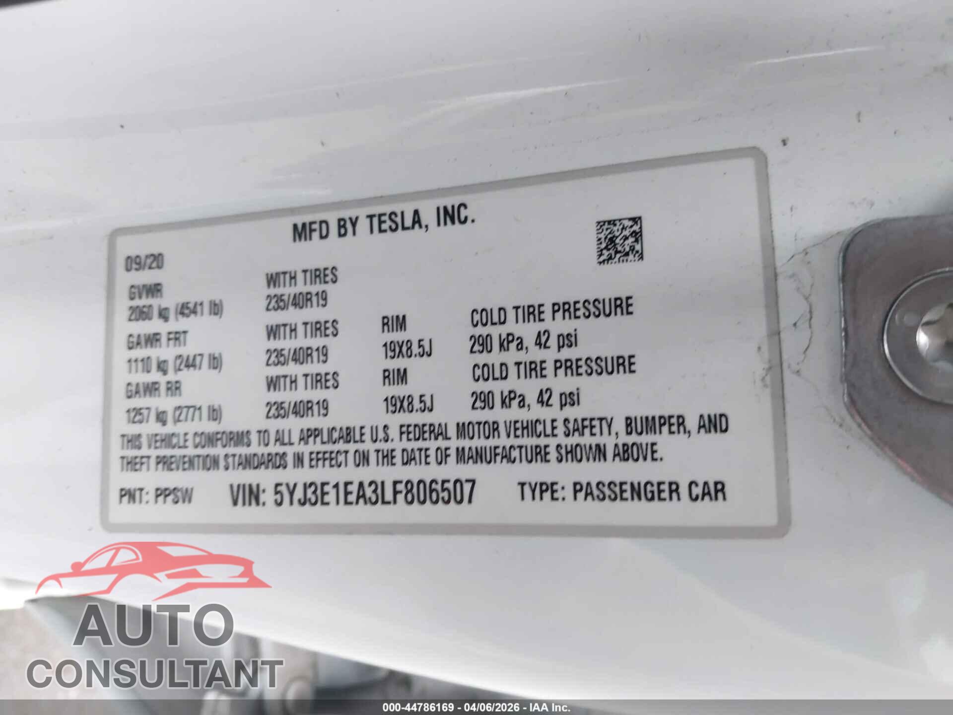 TESLA MODEL 3 2020 - 5YJ3E1EA3LF806507