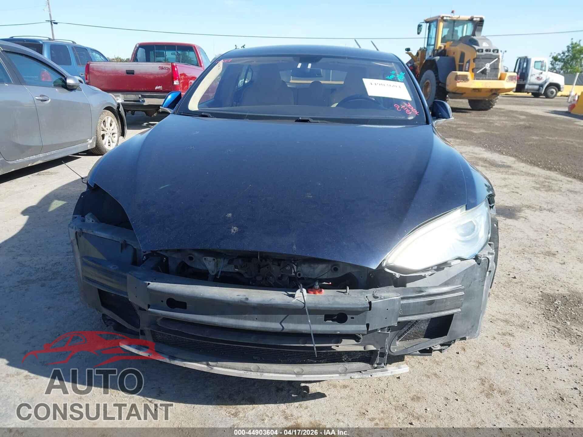TESLA MODEL S 2013 - 5YJSA1AG4DFP07844