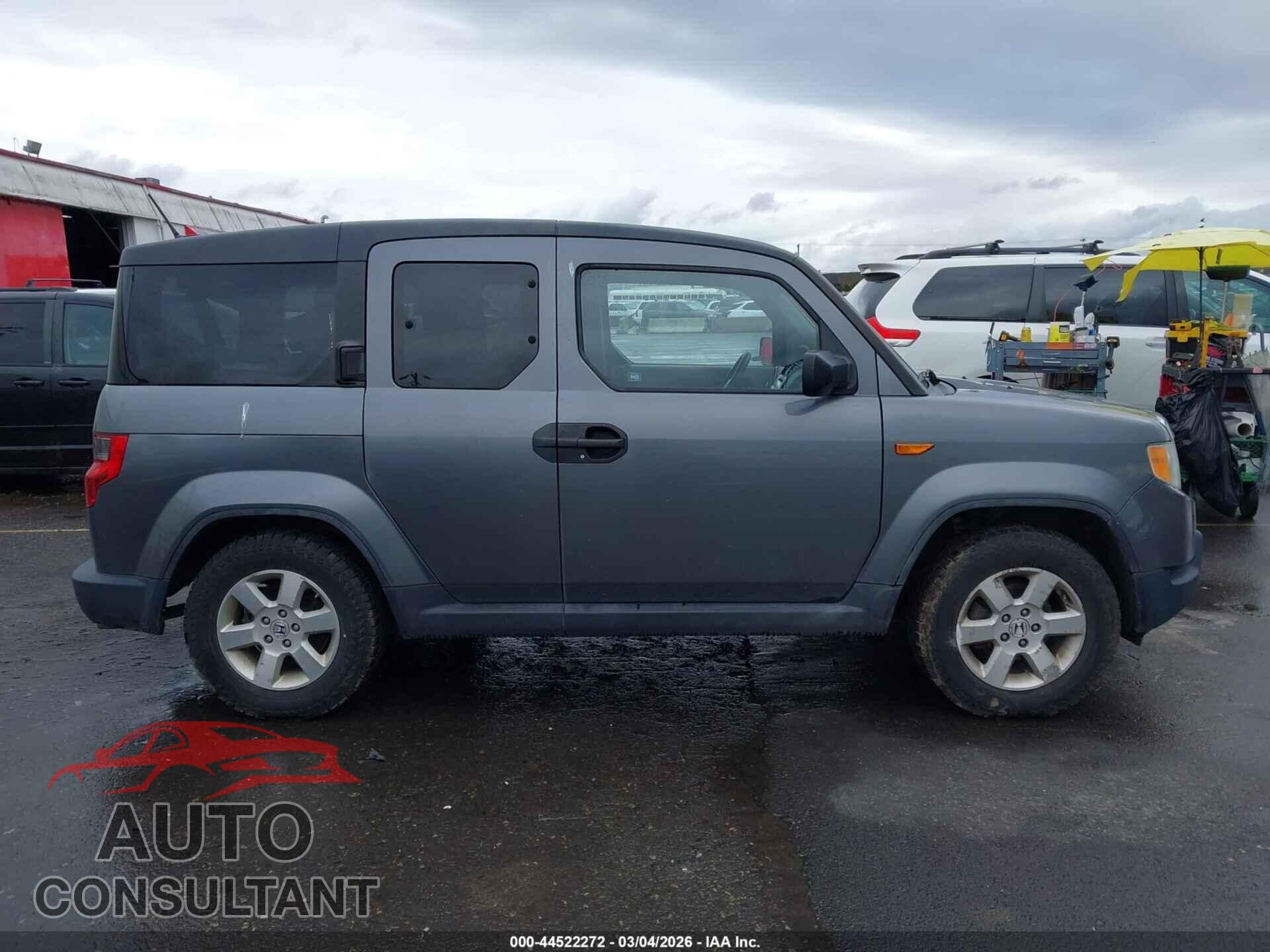 HONDA ELEMENT 2011 - 5J6YH2H74BL001155