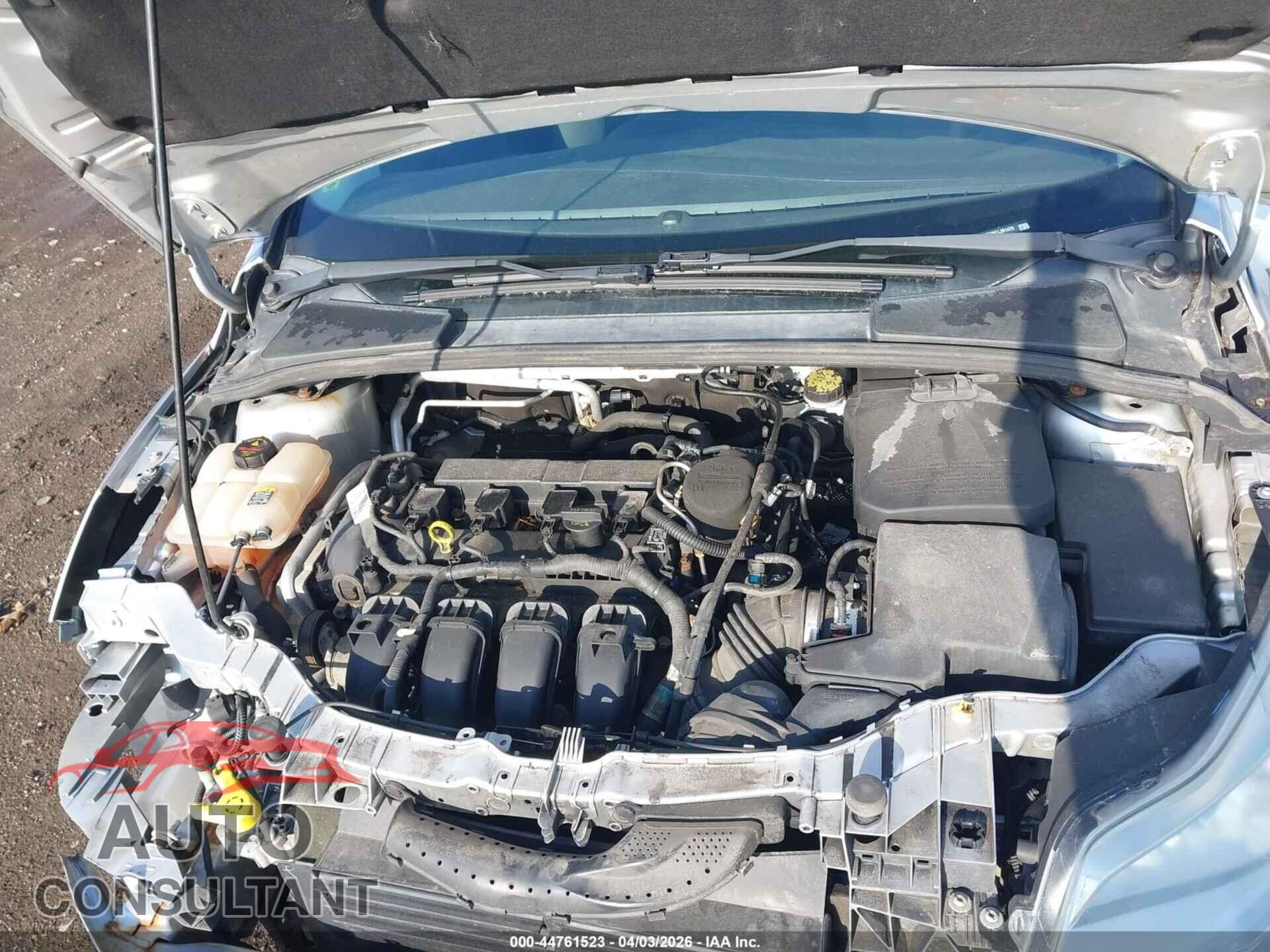 FORD FOCUS 2012 - 1FAHP3F26CL361475