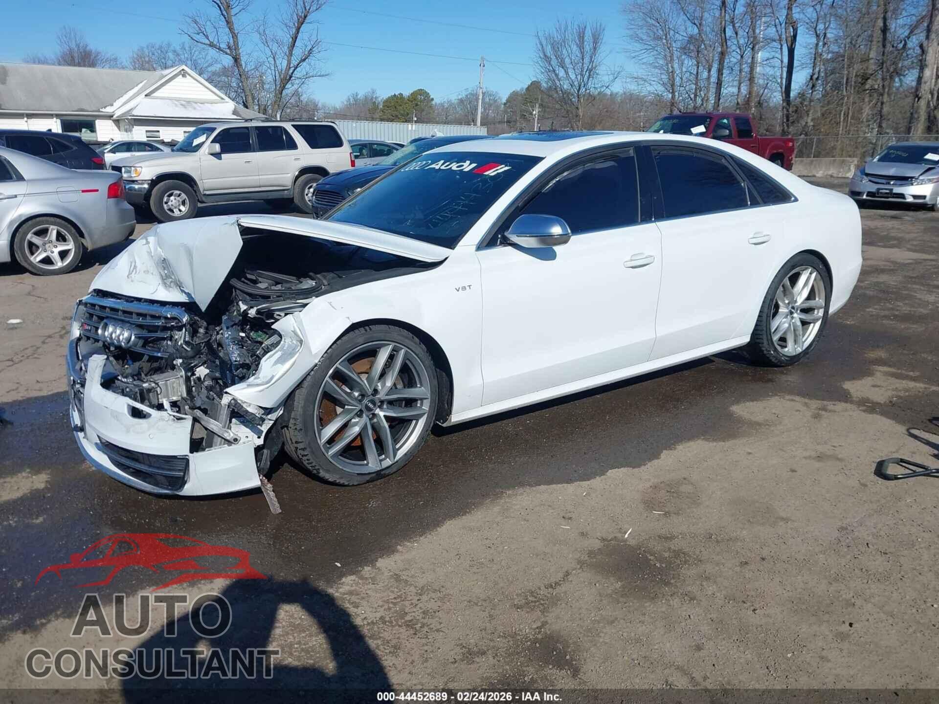 AUDI S8 2013 - WAUD2AFD1DN031887