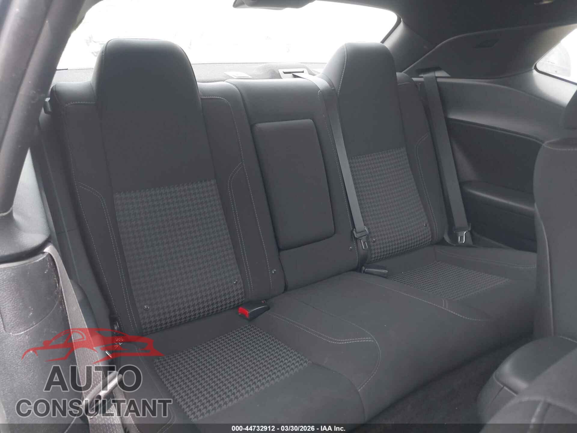 DODGE CHALLENGER 2018 - 2C3CDZAG4JH171899