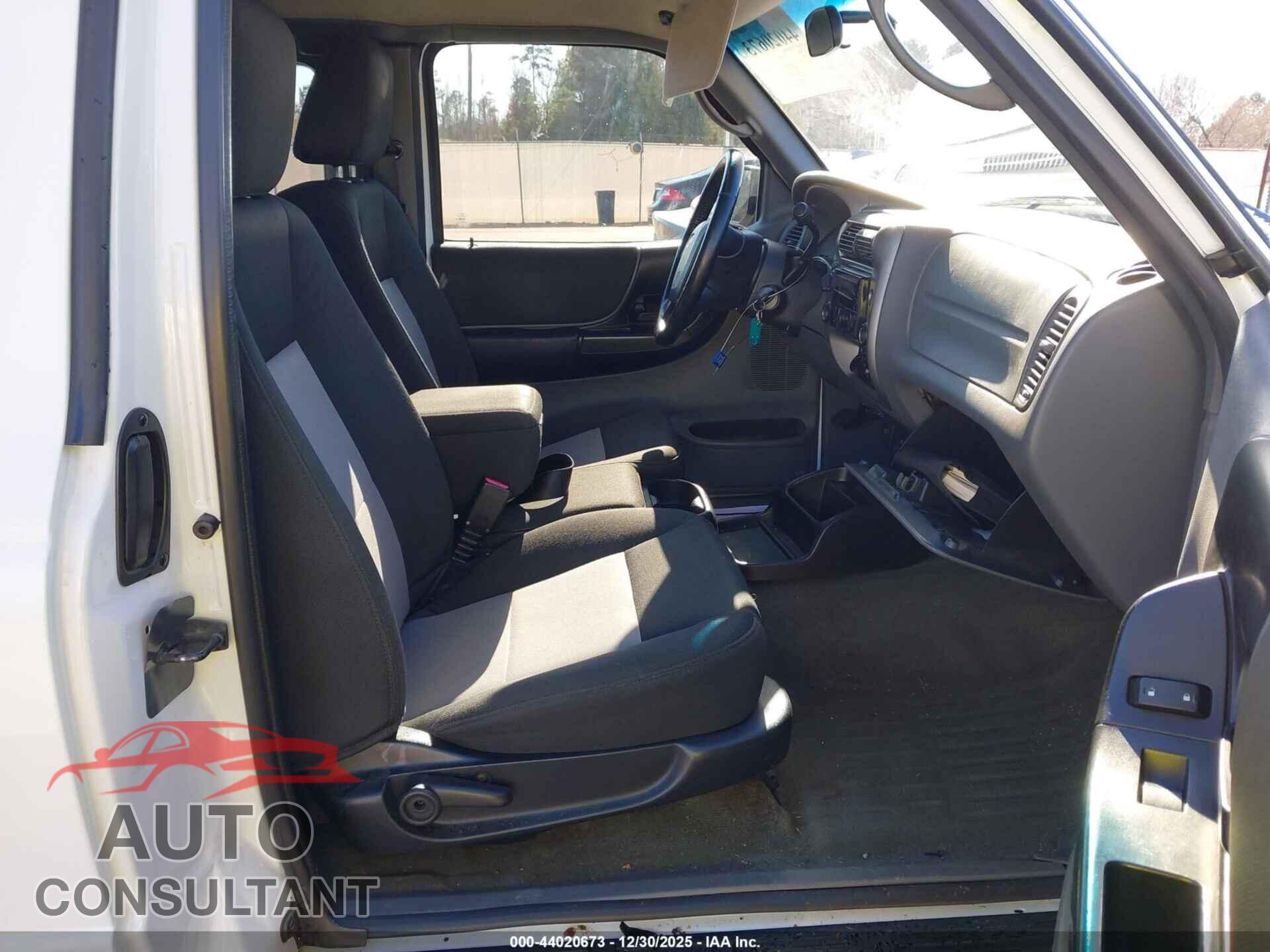FORD RANGER 2011 - 1FTLR4FE5BPB14616