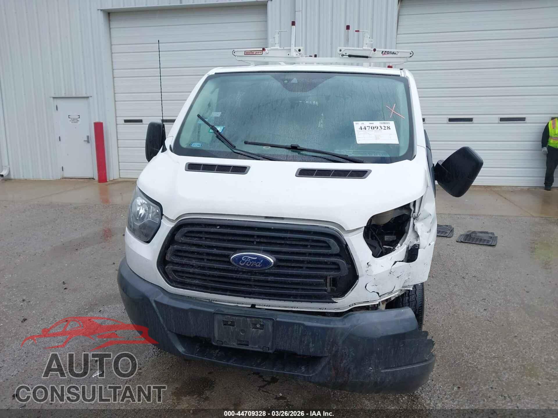 FORD TRANSIT-150 2016 - 1FTYE1YM3GKB52094
