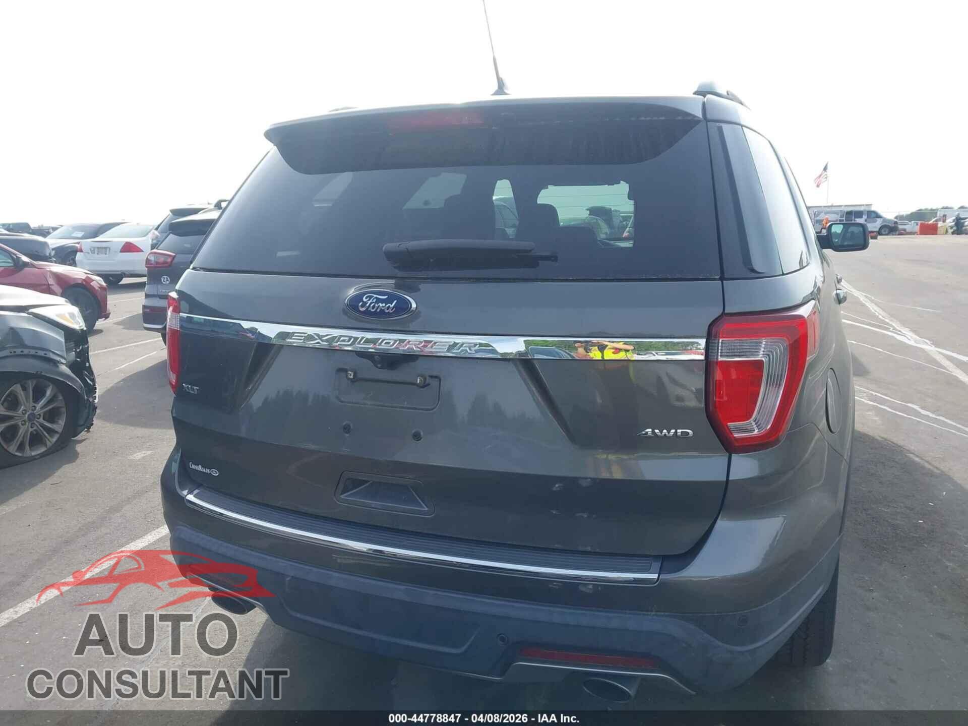 FORD EXPLORER 2018 - 1FM5K8D82JGB94002