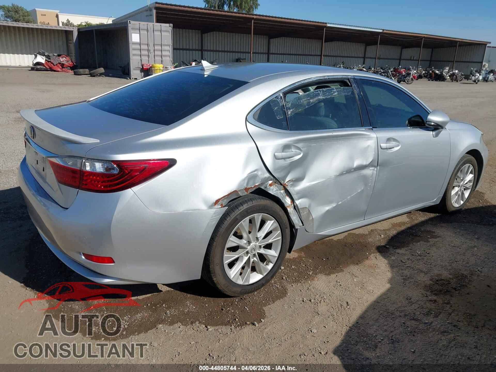 LEXUS ES 300H 2013 - JTHBW1GG5D2032497