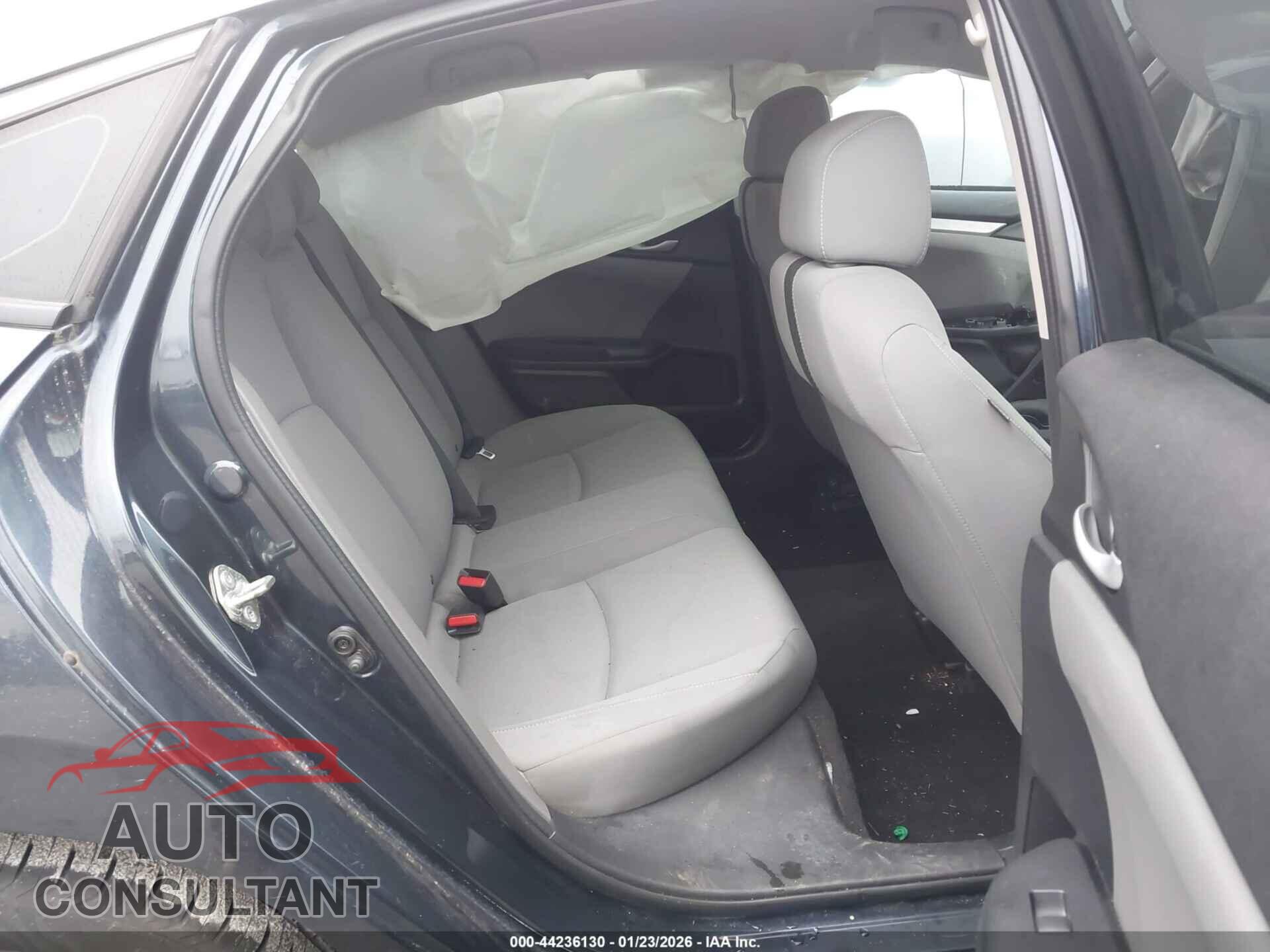 HONDA CIVIC 2017 - 19XFC2F55HE077997
