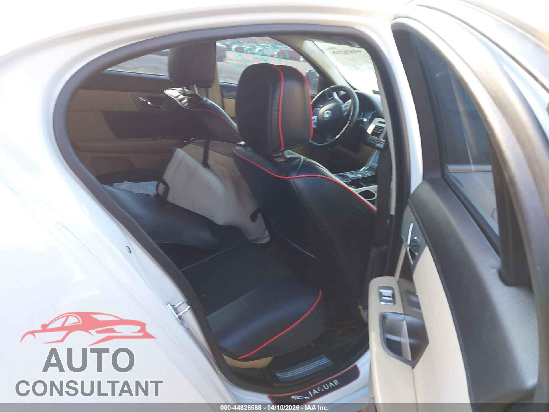 JAGUAR XF 2013 - SAJWJ0EF0D8S89295