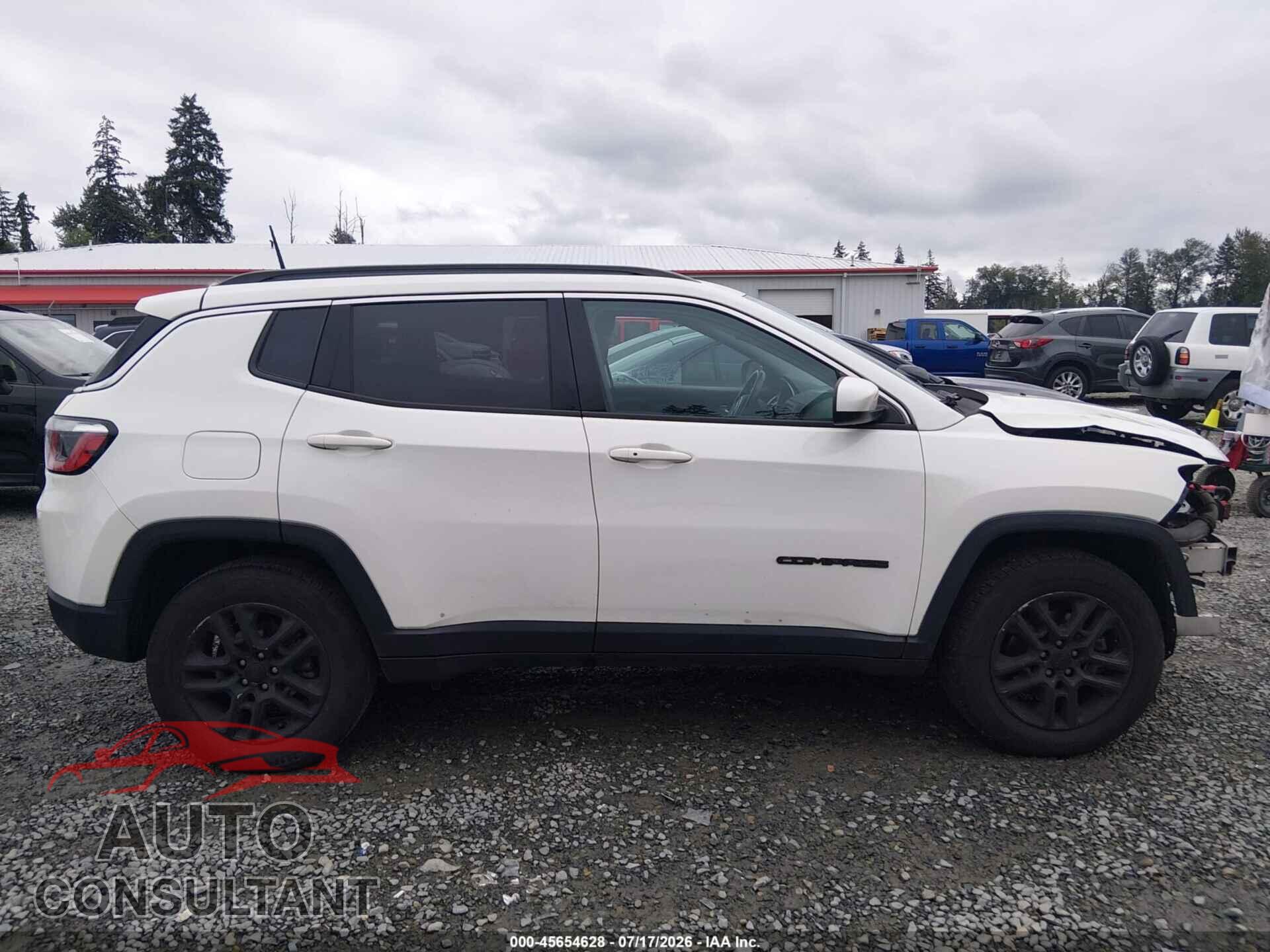 JEEP COMPASS 2017 - 3C4NJDBB0HT611122