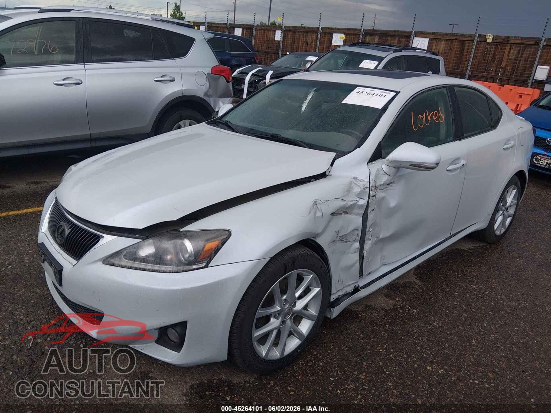LEXUS IS 250 2011 - JTHCF5C20B5052576