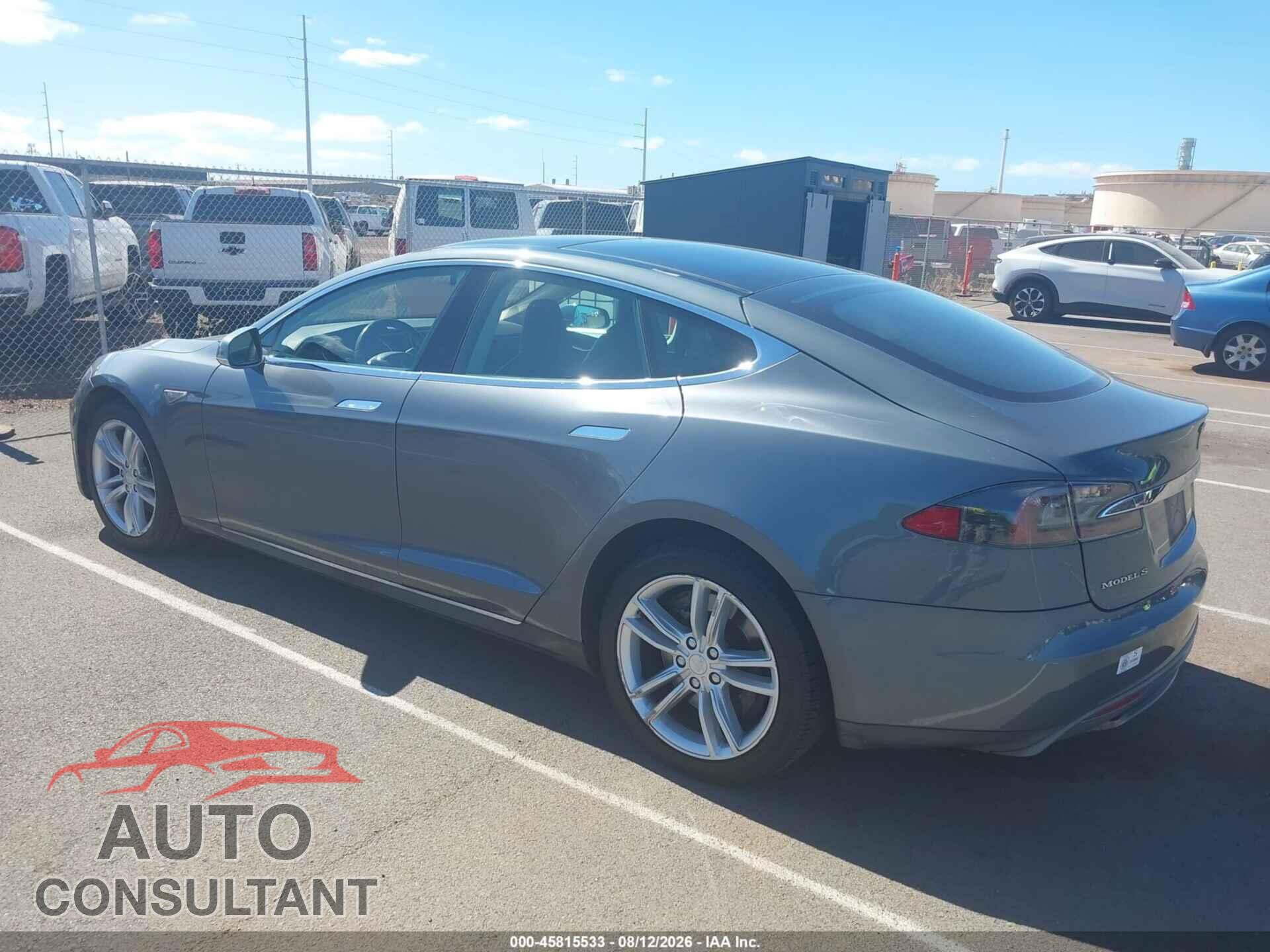 TESLA MODEL S 2013 - 5YJSA1CG4DFP03659