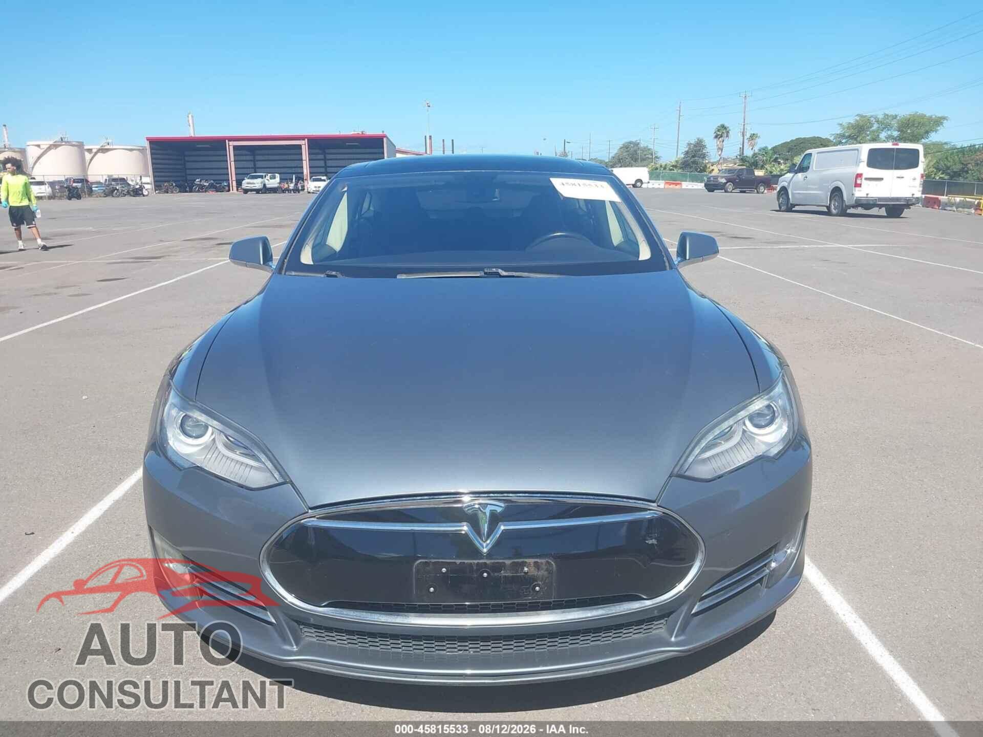 TESLA MODEL S 2013 - 5YJSA1CG4DFP03659