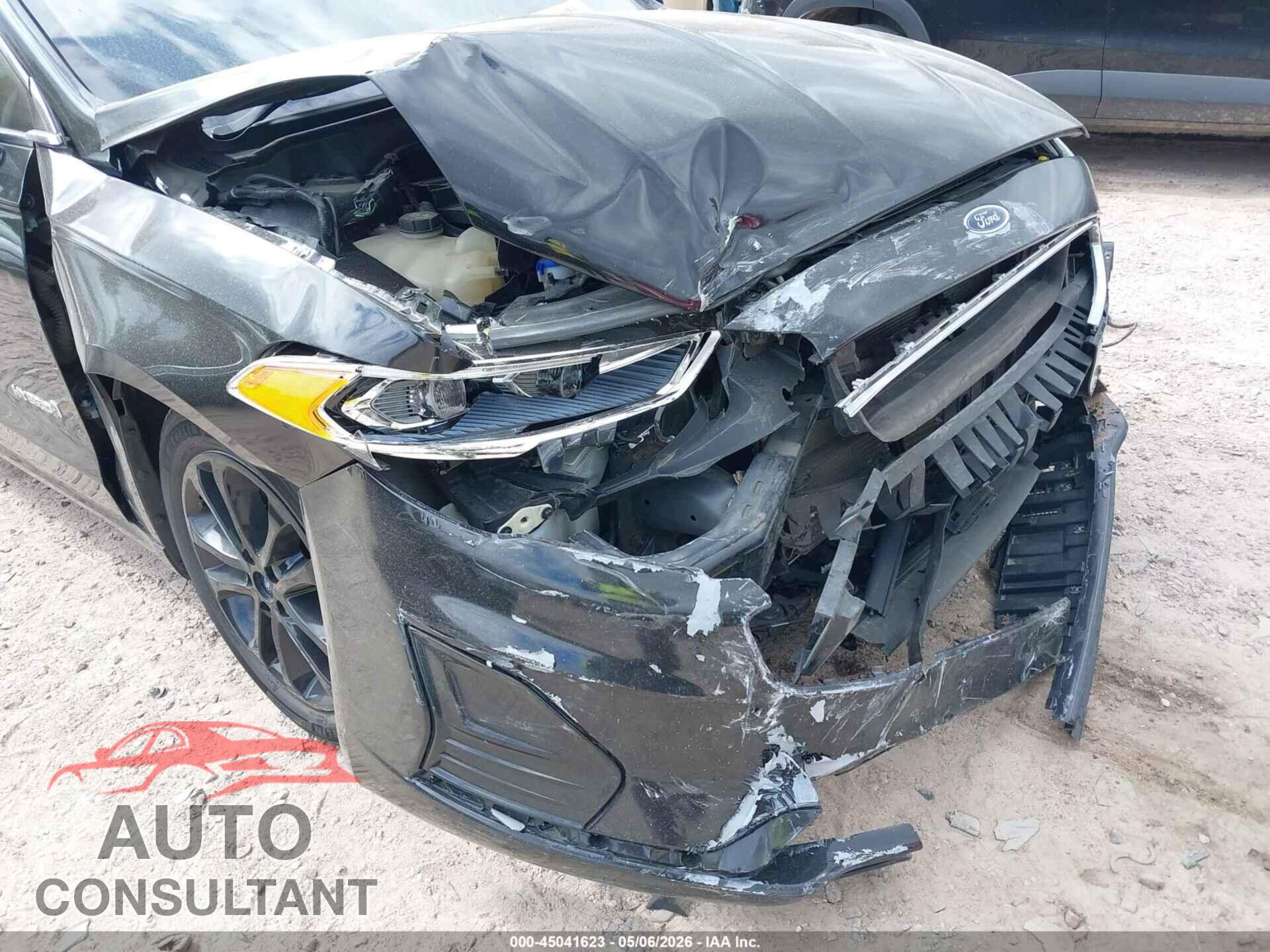 FORD FUSION HYBRID 2019 - 3FA6P0MU0KR253198