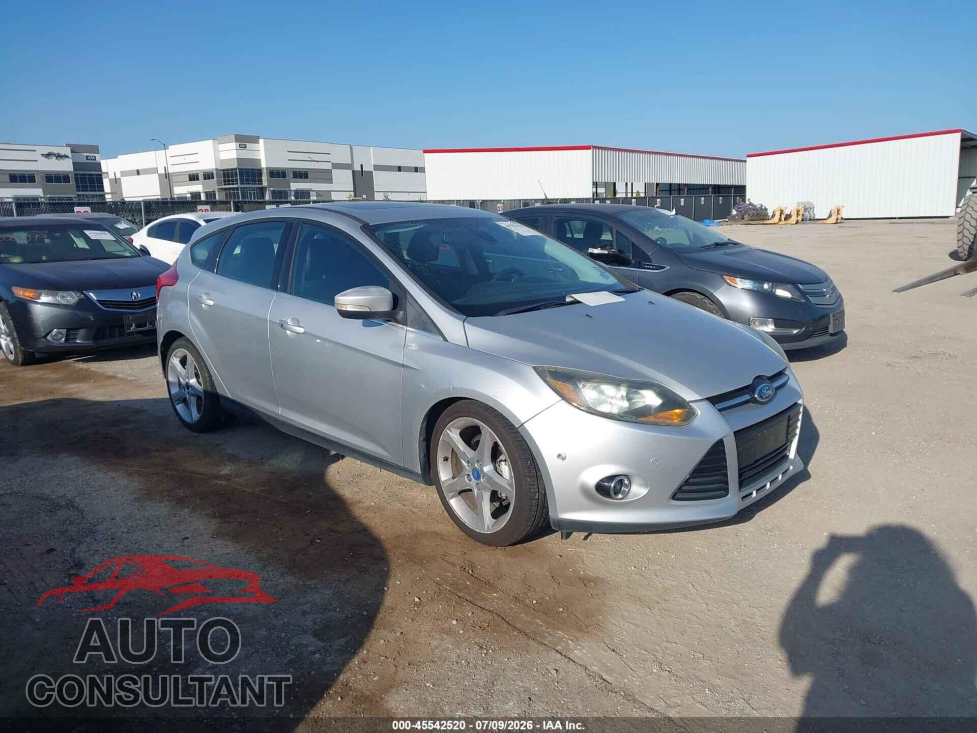 FORD FOCUS 2012 - 1FAHP3N29CL304897