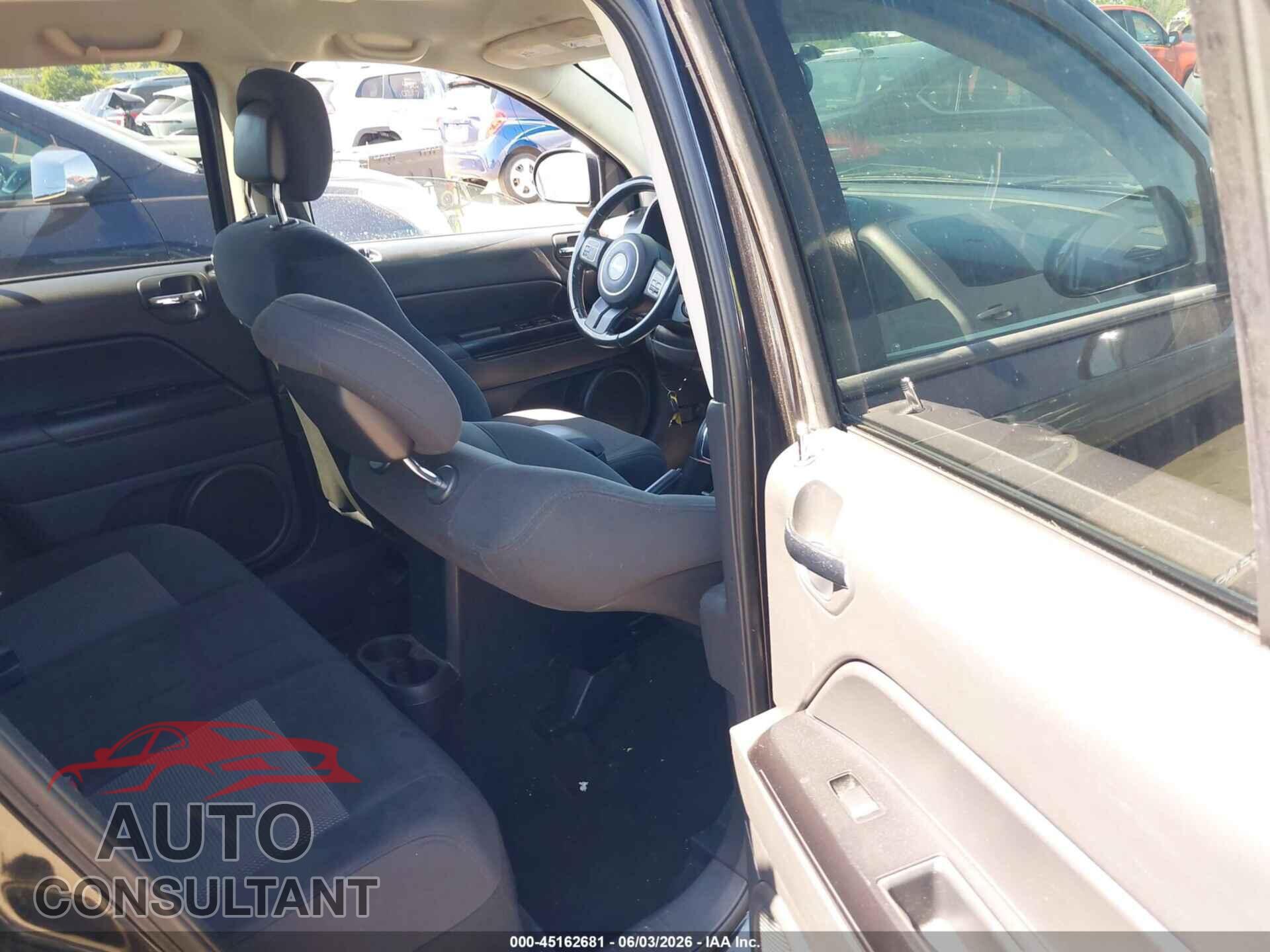 JEEP COMPASS 2011 - 1J4NF1FB9BD188736