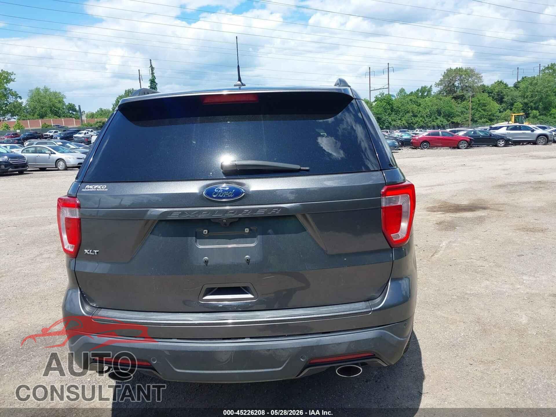 FORD EXPLORER 2018 - 1FM5K7D87JGB25591