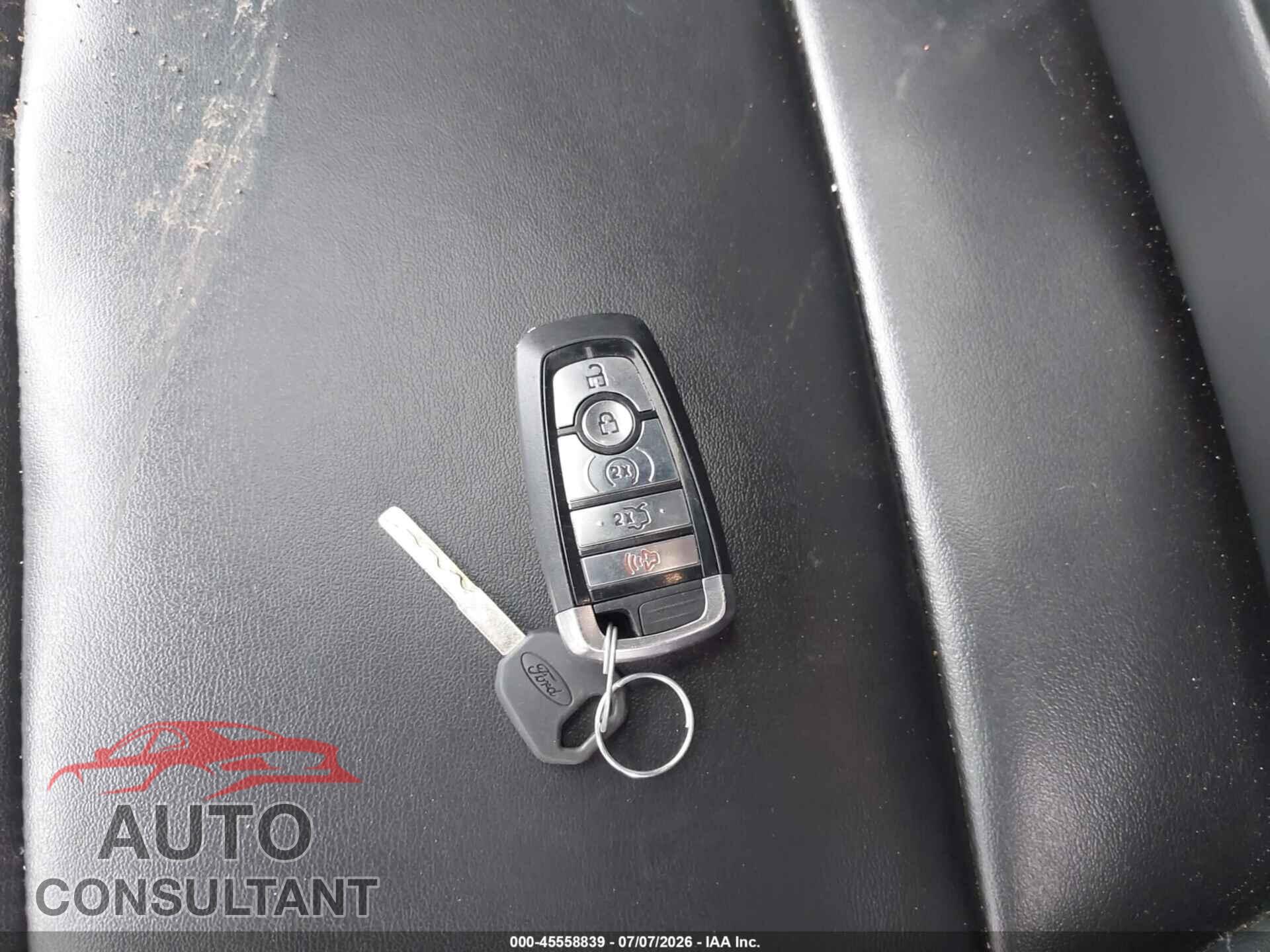 FORD EXPLORER 2018 - 1FM5K8D81JGB83802