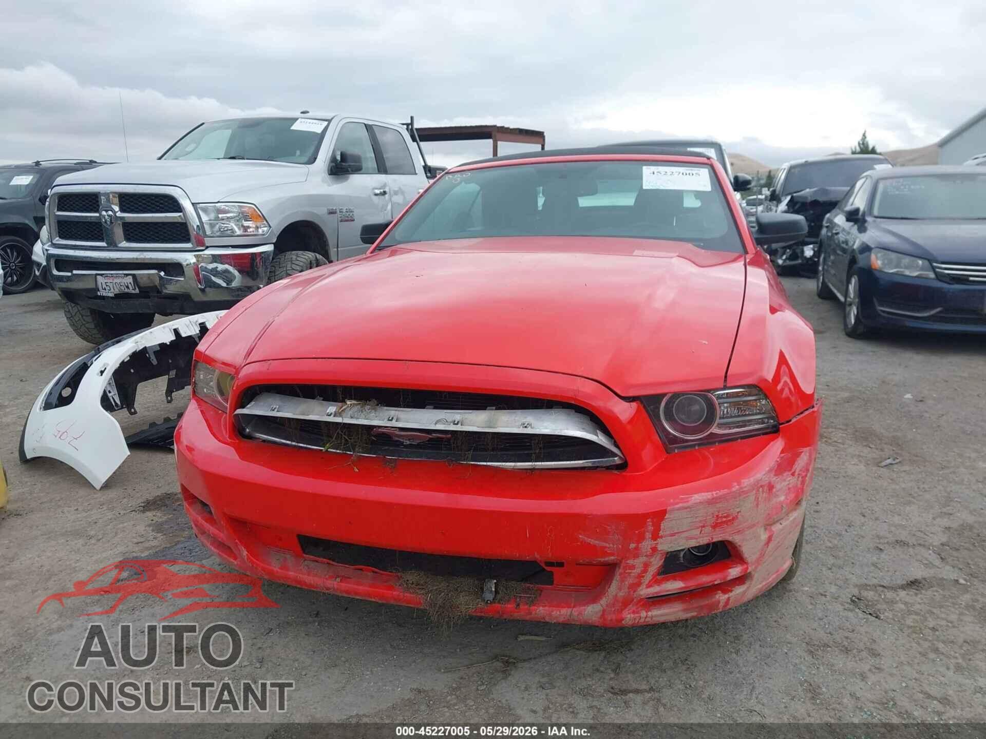 FORD MUSTANG 2014 - 1ZVBP8EM4E5285663