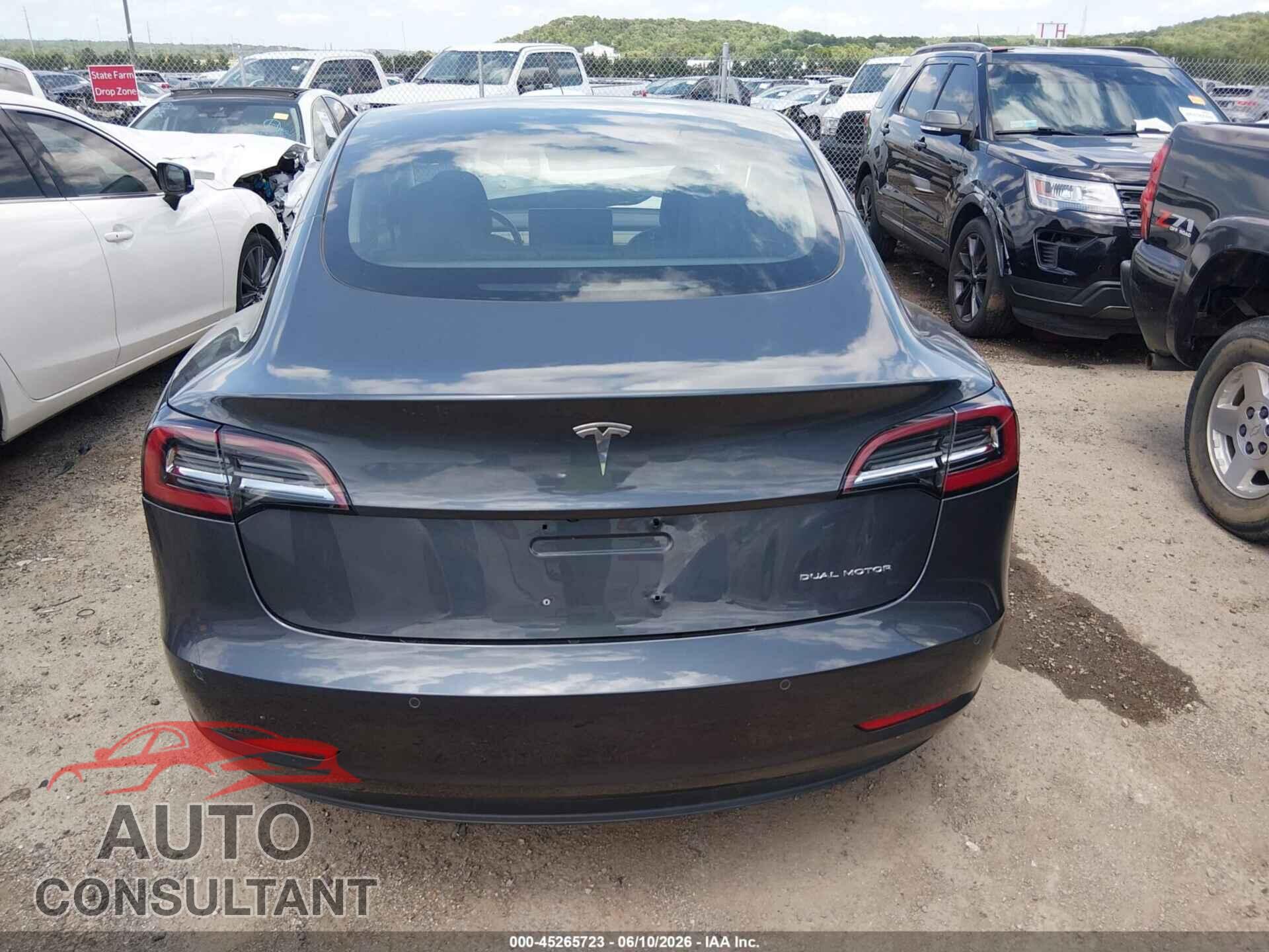 TESLA MODEL 3 2018 - 5YJ3E1EB0JF114422