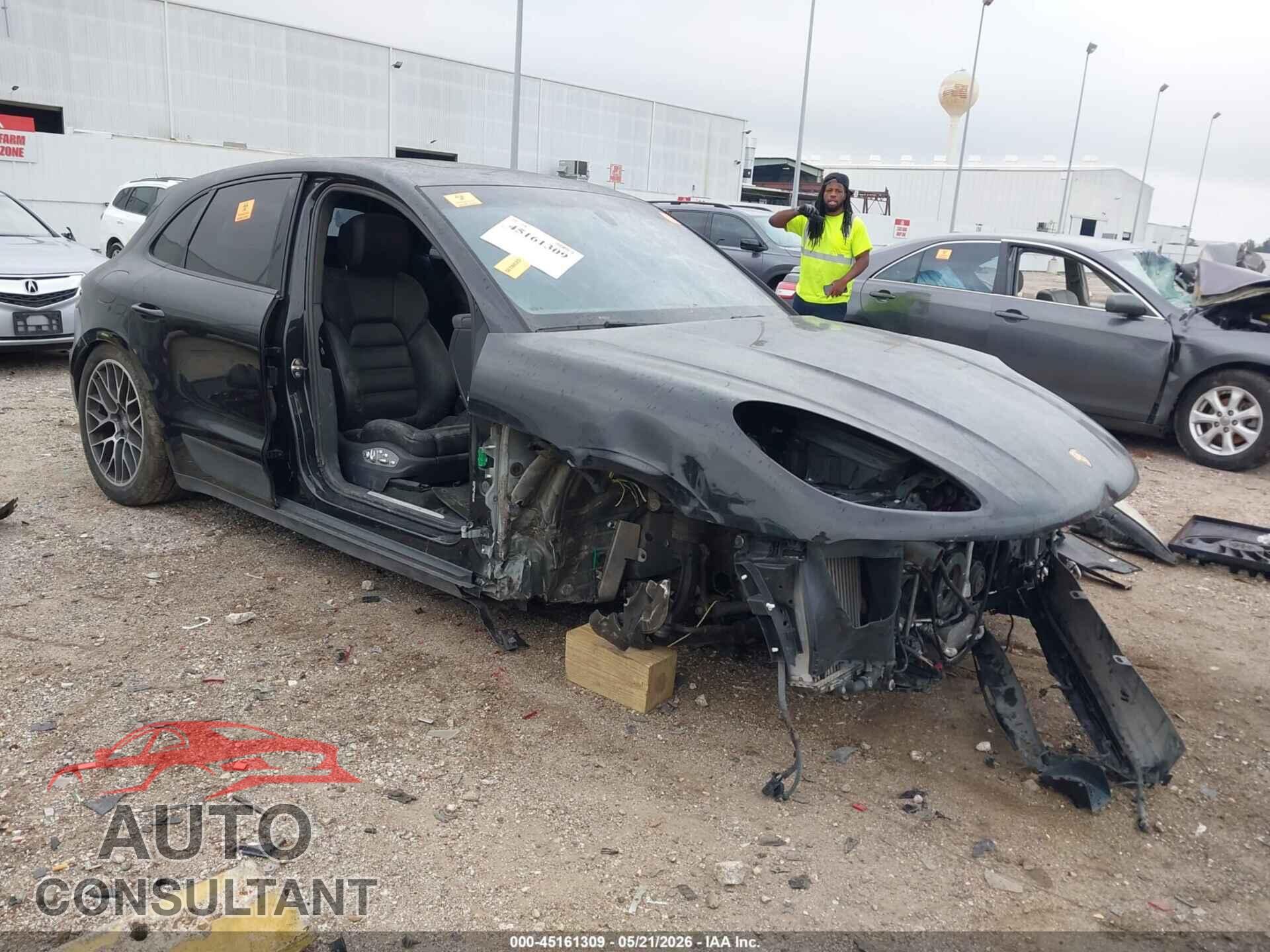 PORSCHE MACAN 2015 - WP1AB2A53FLB64451
