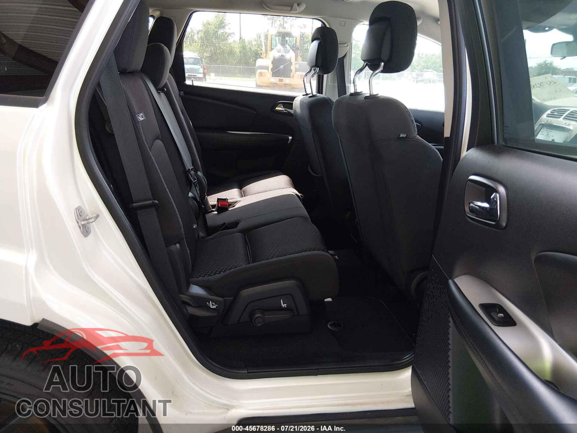 DODGE JOURNEY 2017 - 3C4PDCBG2HT706089