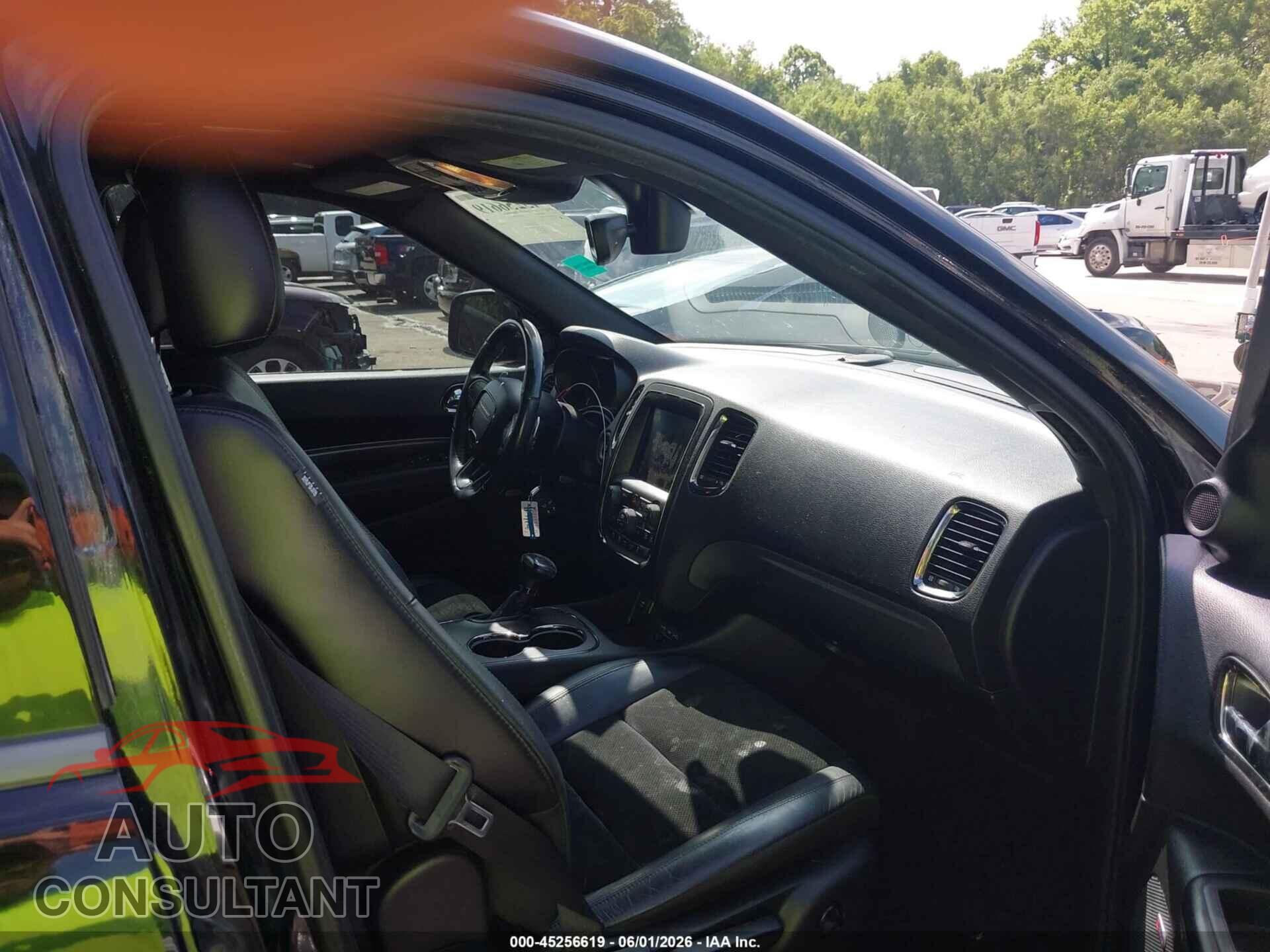 DODGE DURANGO 2018 - 1C4RDJDG8JC228823