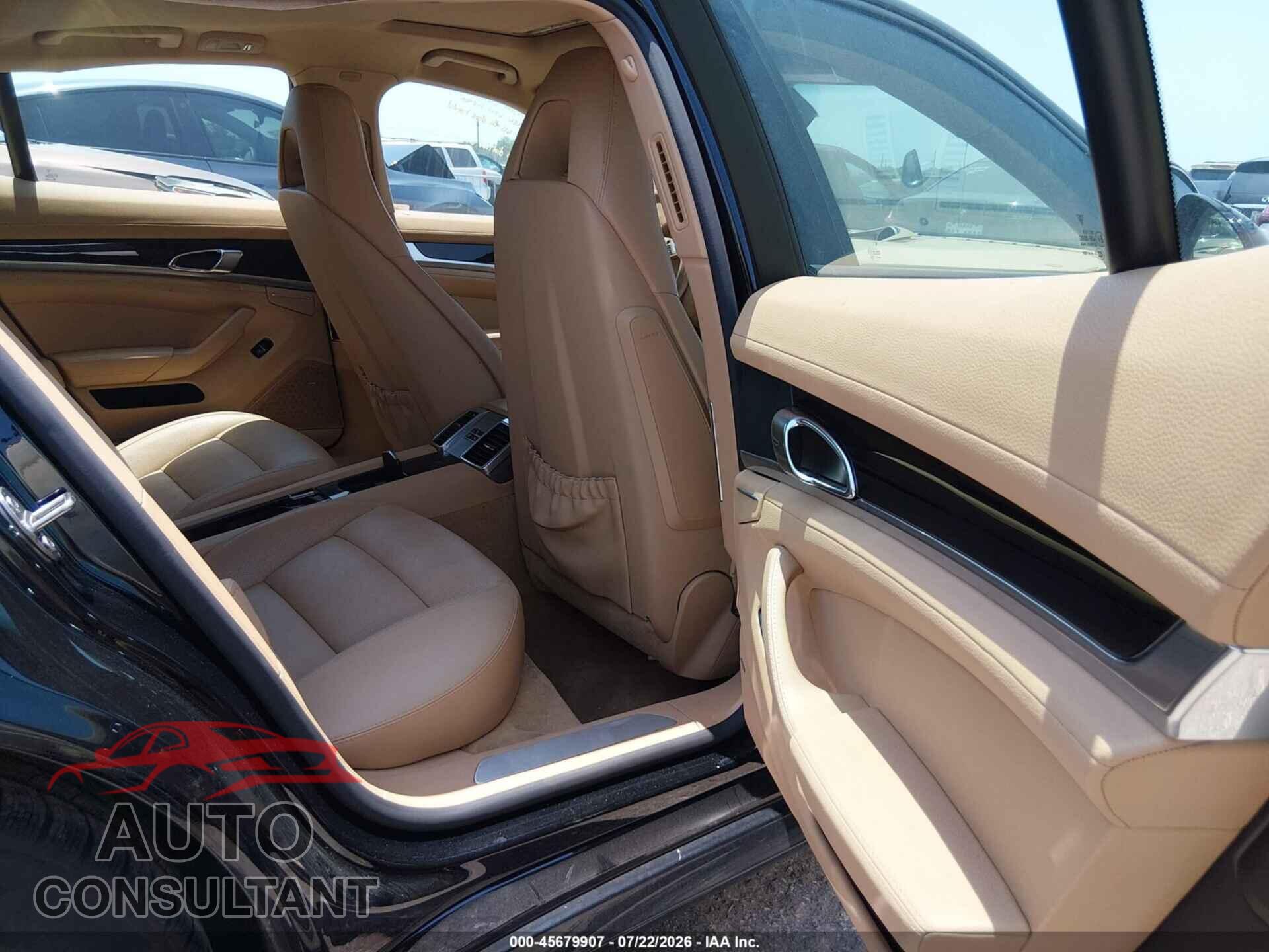 PORSCHE PANAMERA 2014 - WP0AA2A77EL014427