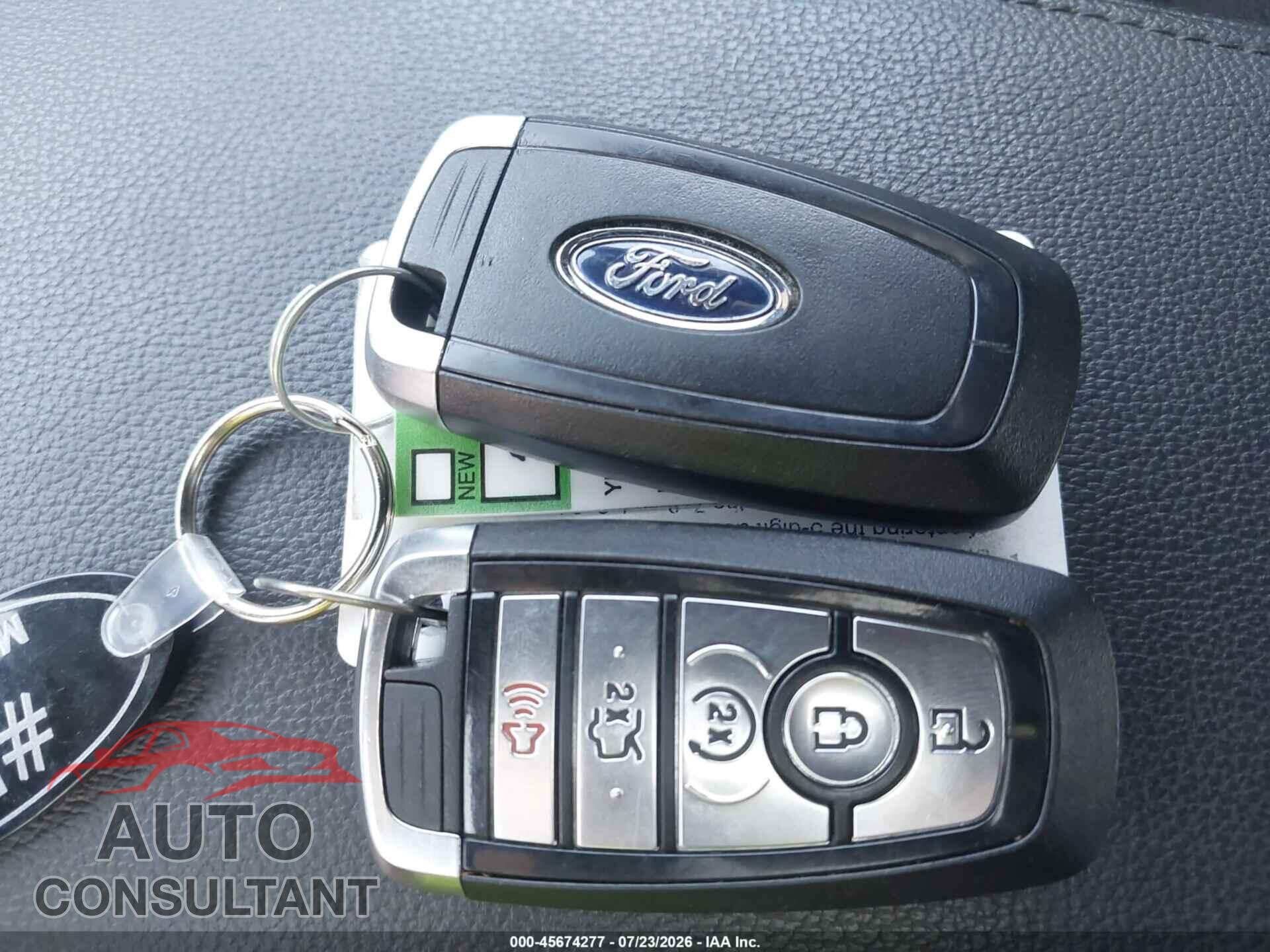FORD EXPLORER 2018 - 1FM5K8F81JGB40557