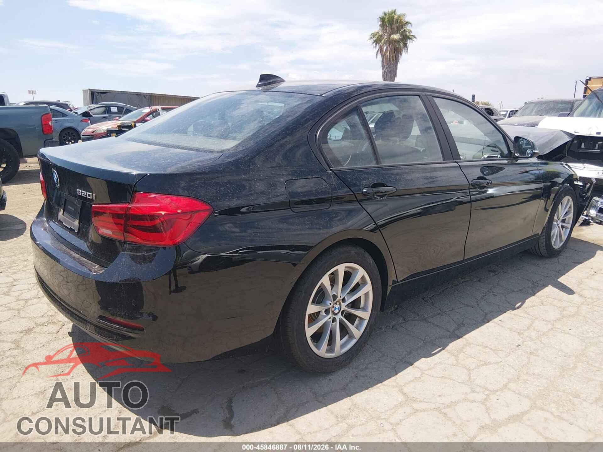 BMW 320I 2016 - WBA8E1G59GNU10513