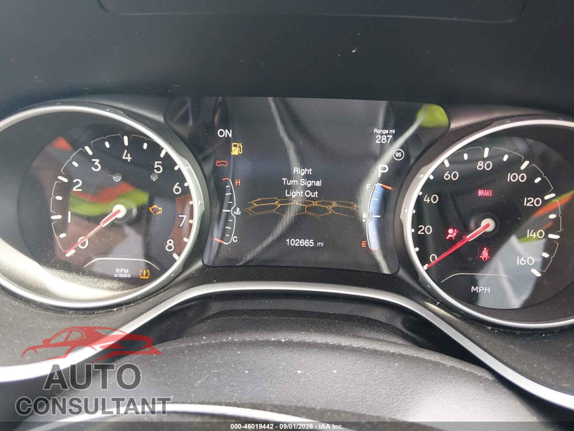 JEEP COMPASS 2019 - 3C4NJDBB2KT656120