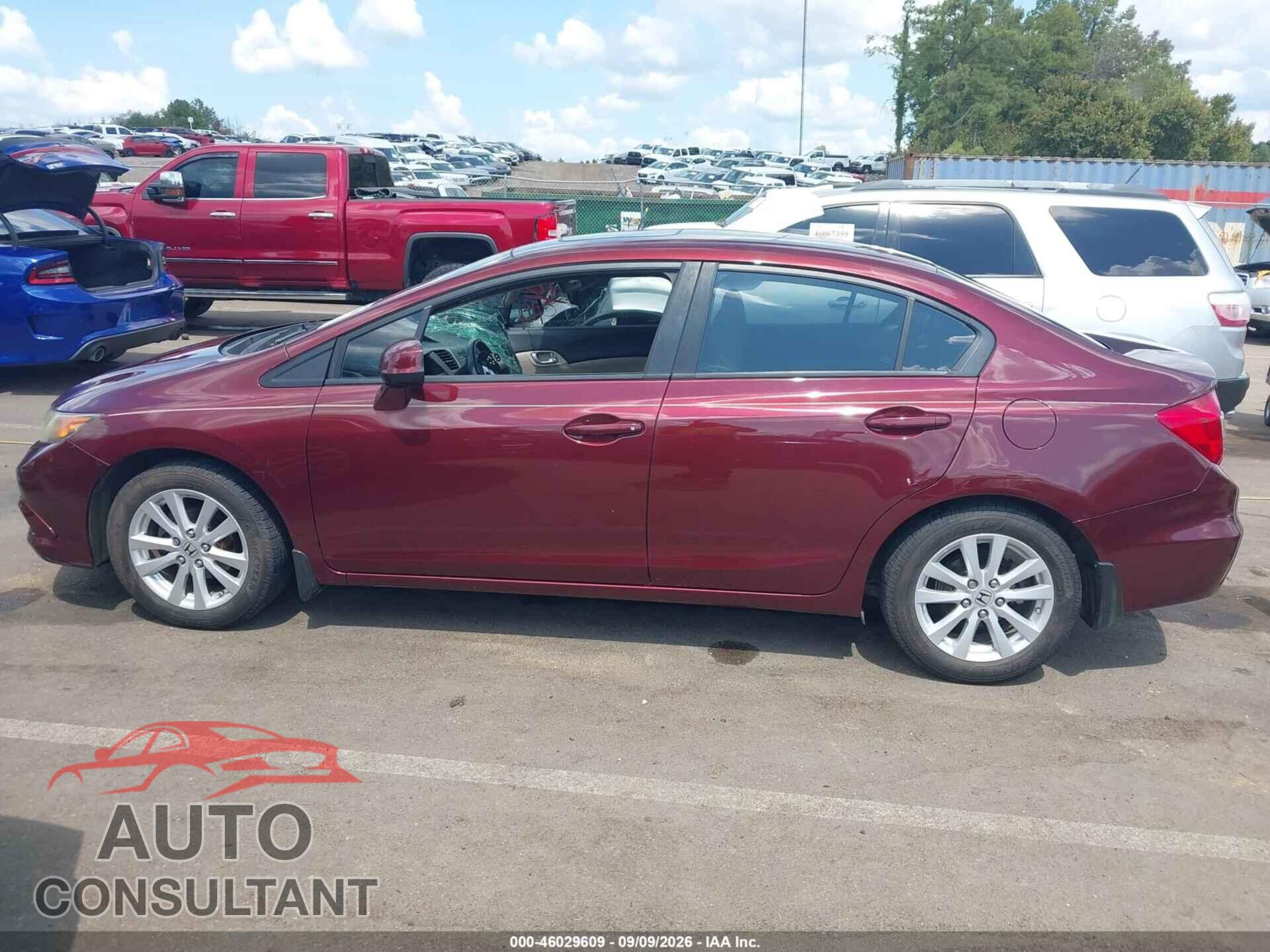 HONDA CIVIC 2012 - 2HGFB2F94CH506308