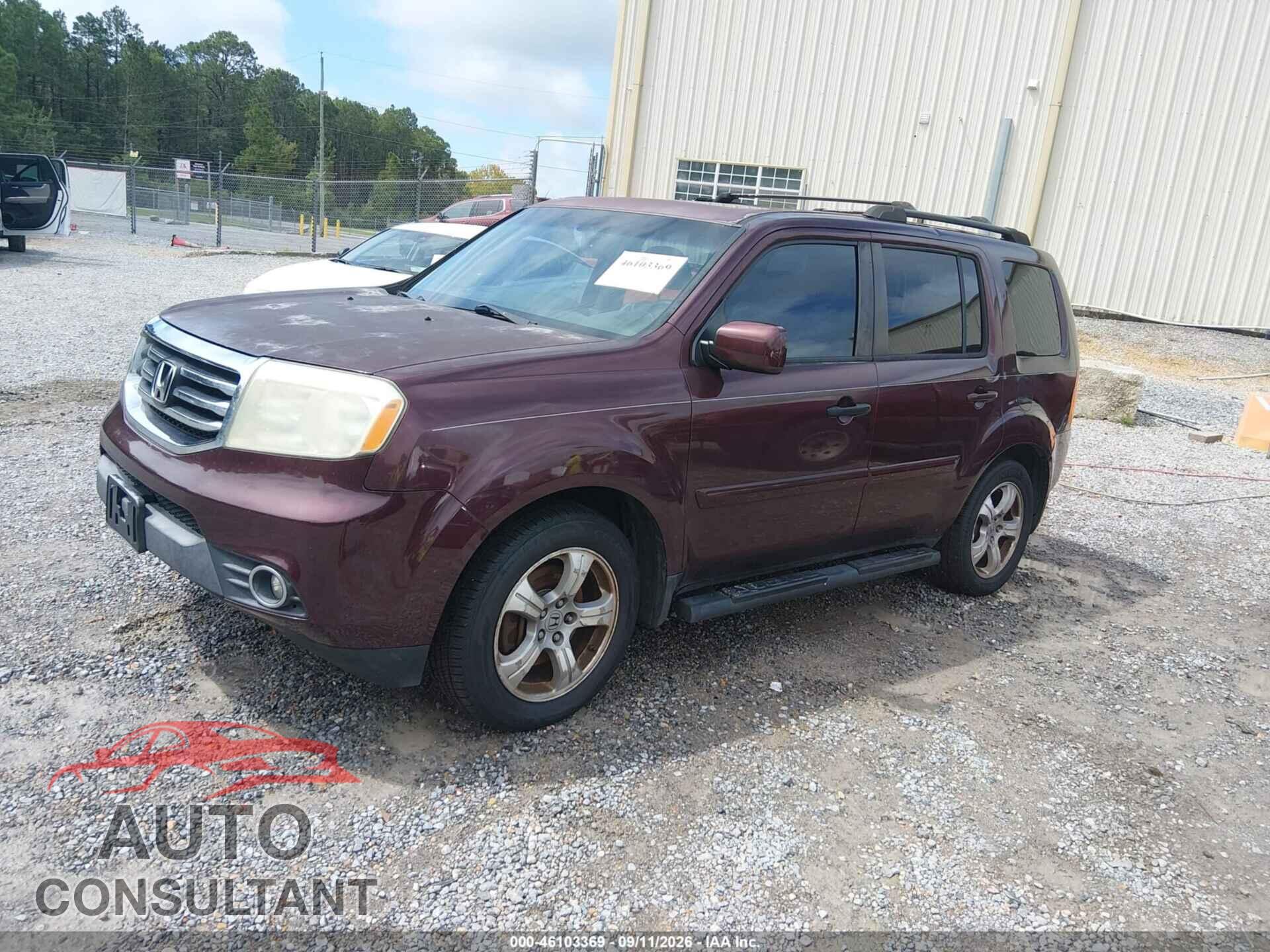 HONDA PILOT 2015 - 5FNYF4H59FB007676