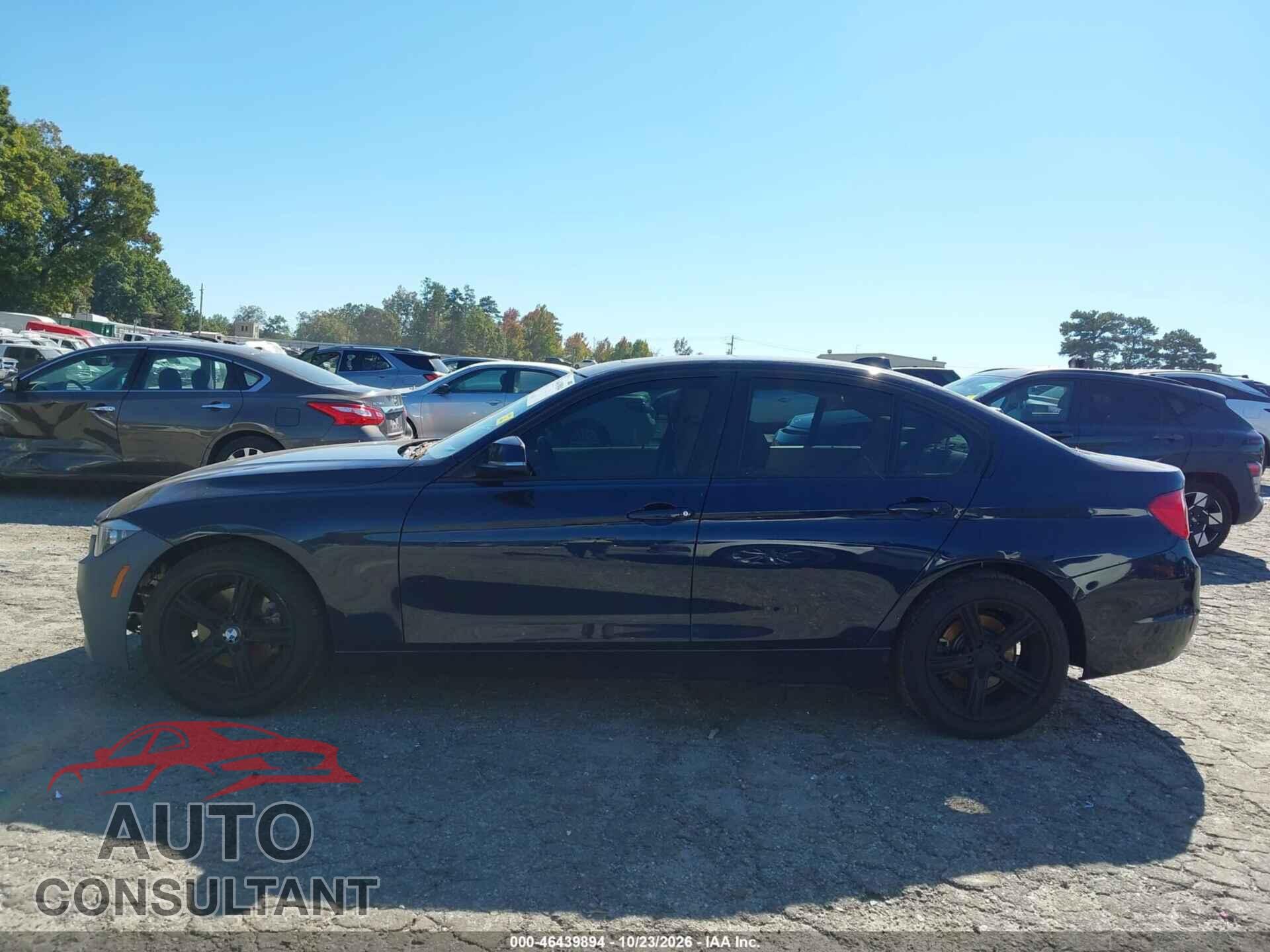 BMW 3 SERIES 2013 - WBA3A5C51DF358447
