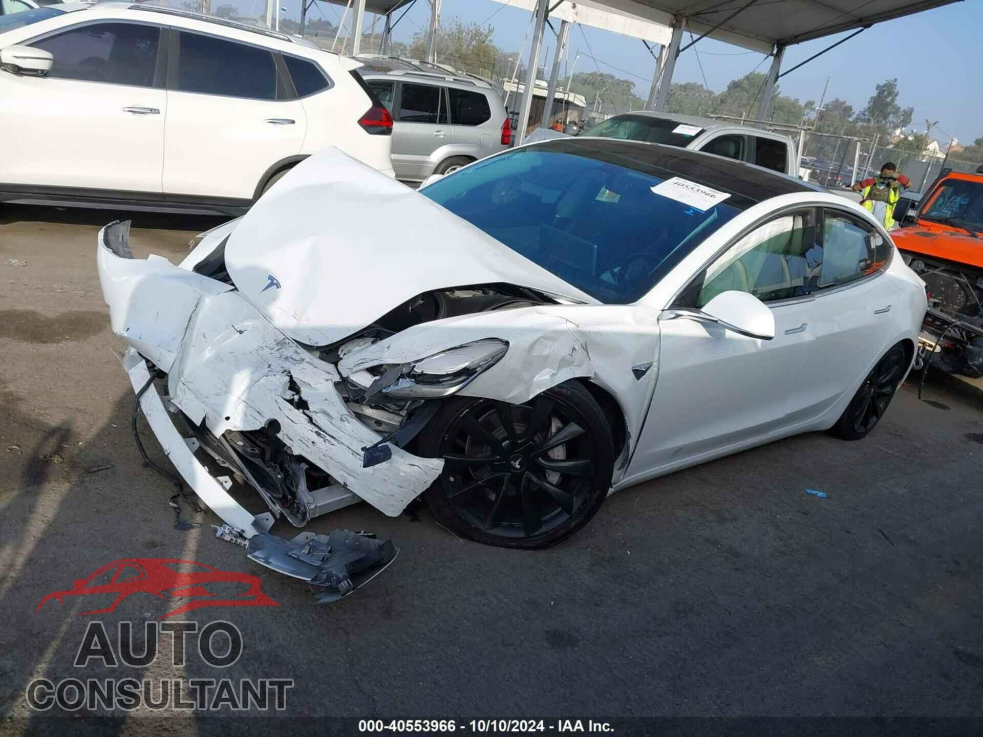 TESLA MODEL 3 2018 - 5YJ3E1EA1JF038751