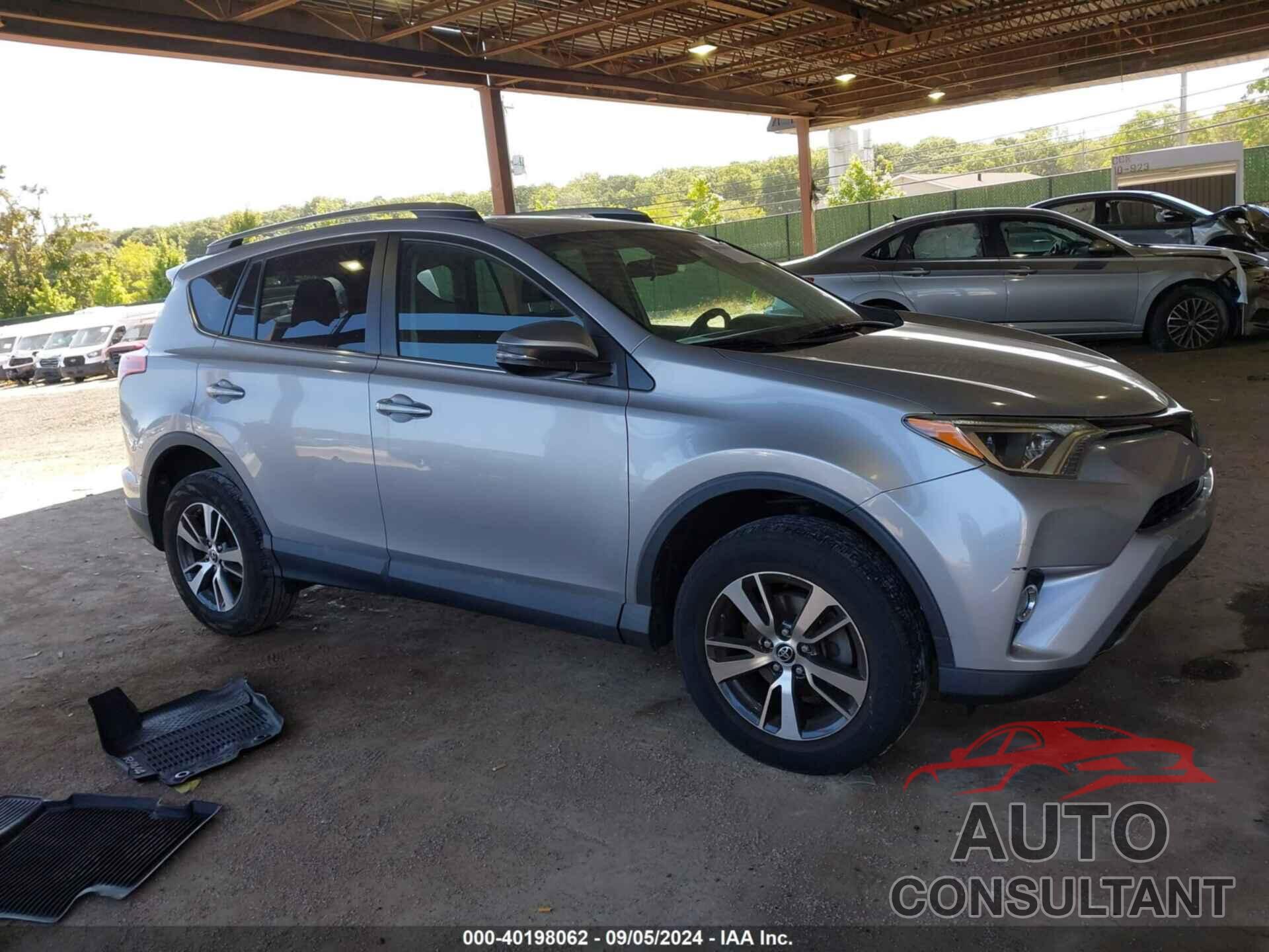 TOYOTA RAV4 2018 - 2T3RFREVXJW736732