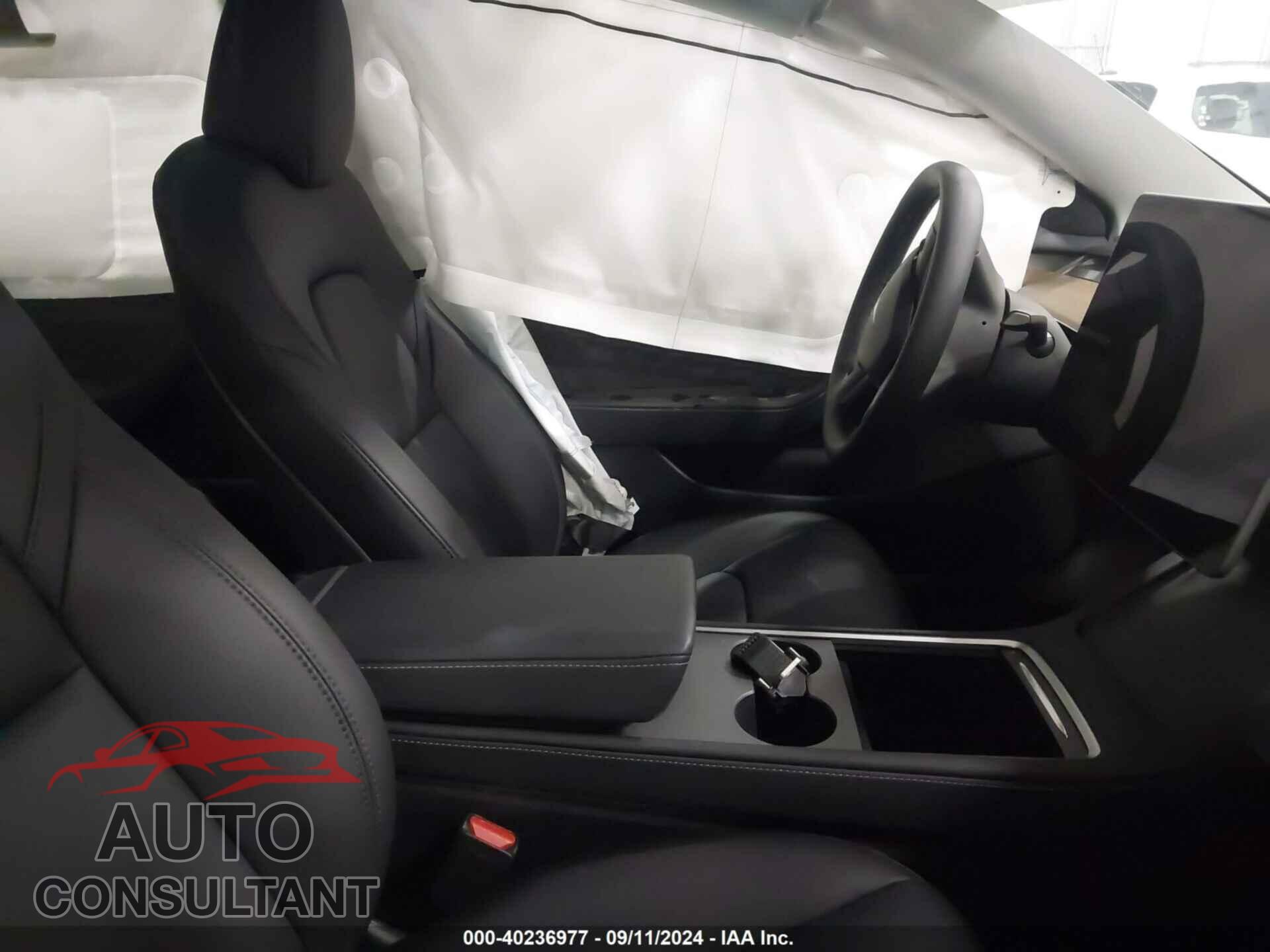 TESLA MODEL 3 2023 - 5YJ3E1EA2PF638882