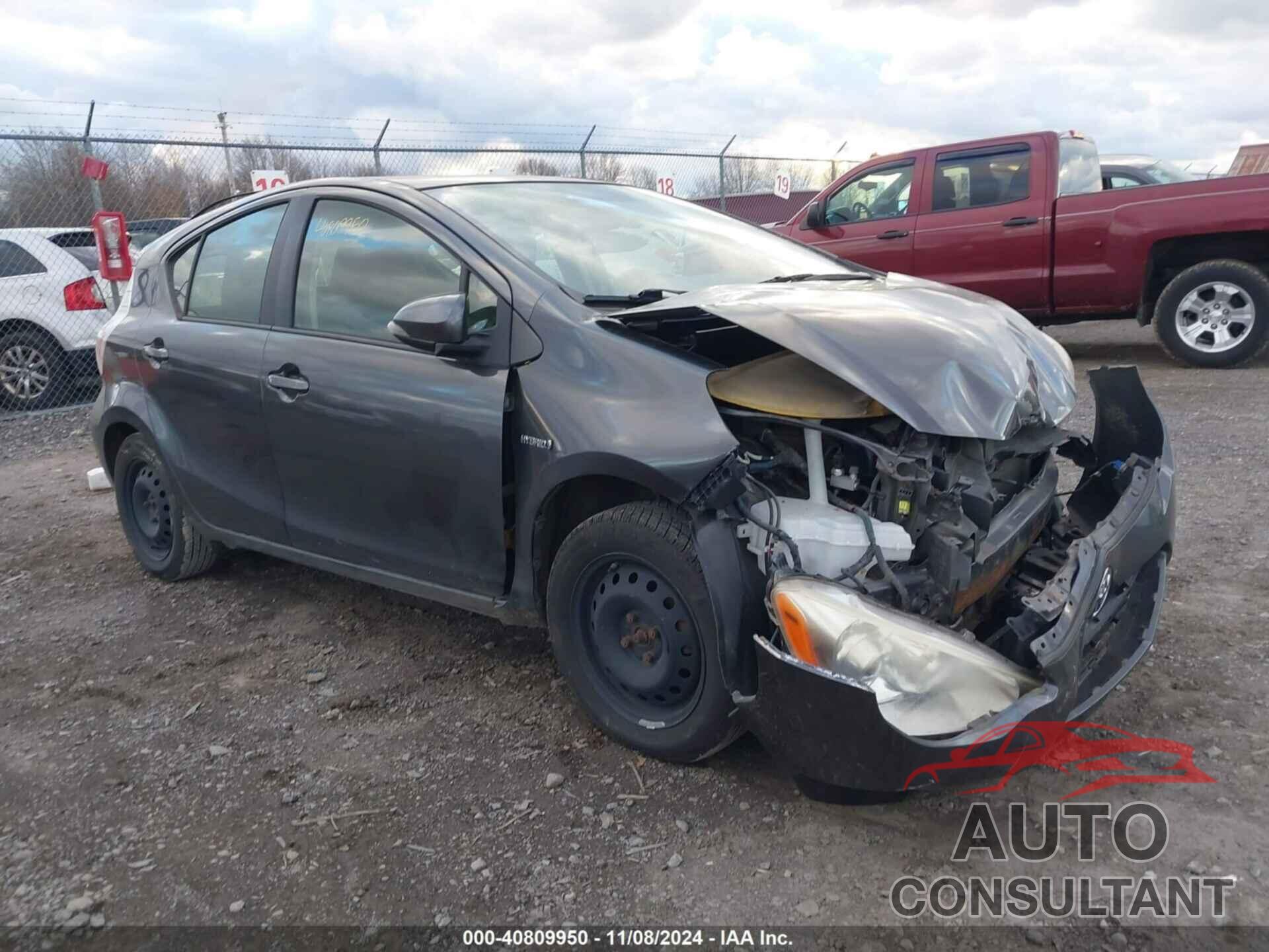 TOYOTA PRIUS C 2013 - JTDKDTB33D1528198