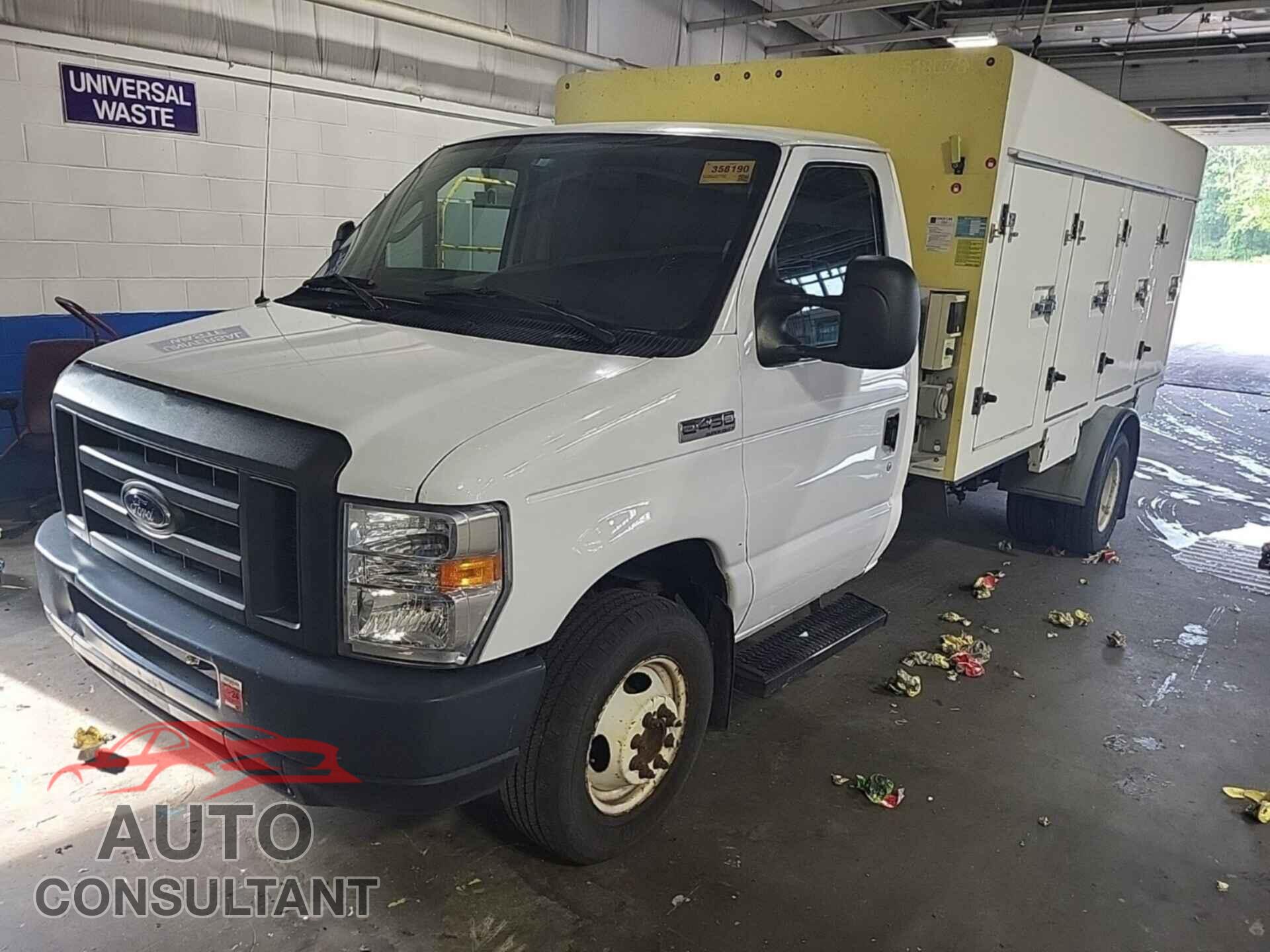 FORD ECONOLINE 2017 - 1FDXE4FS3HDC69111