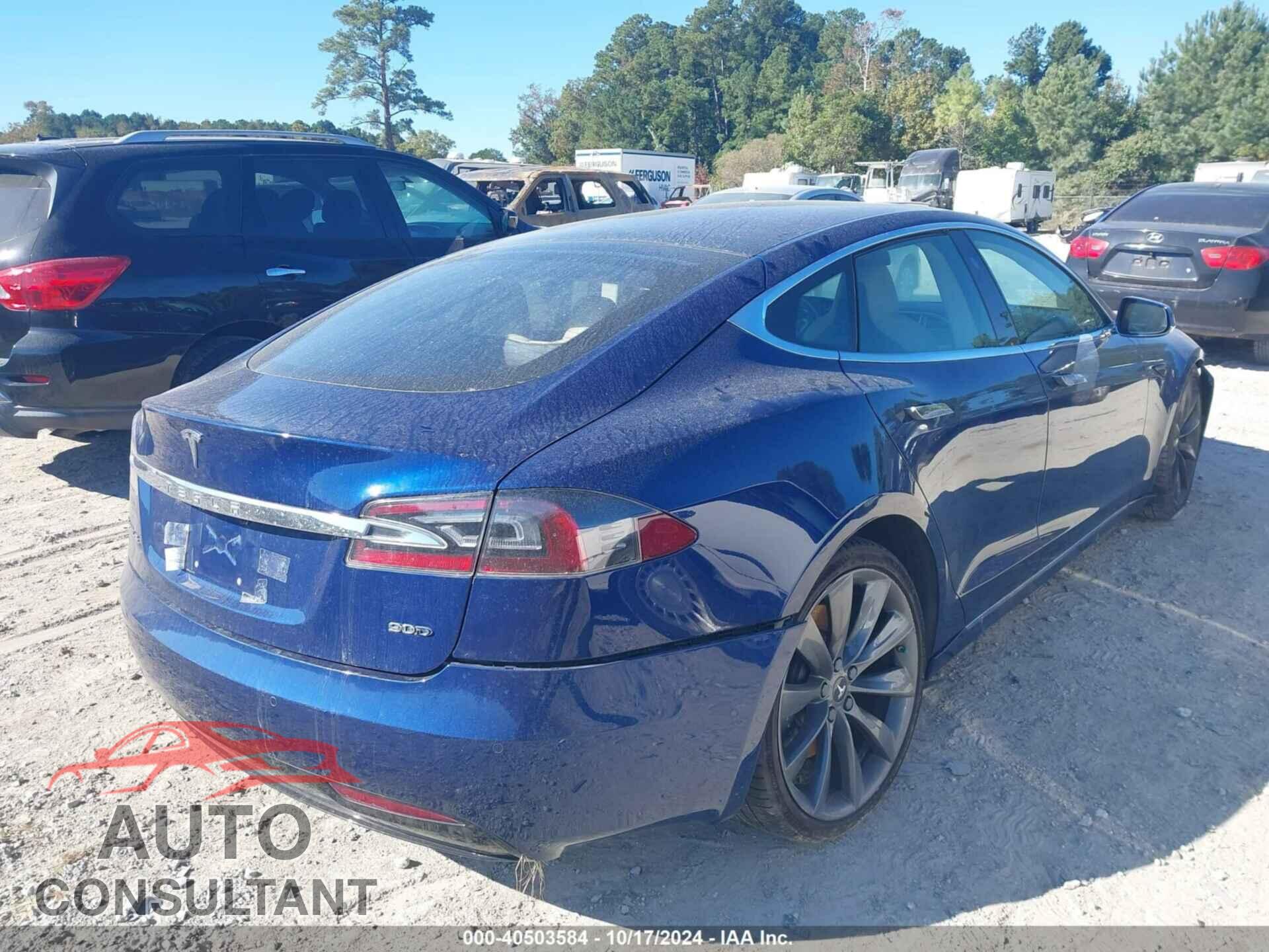 TESLA MODEL S 2017 - 5YJSA1E21HF203255
