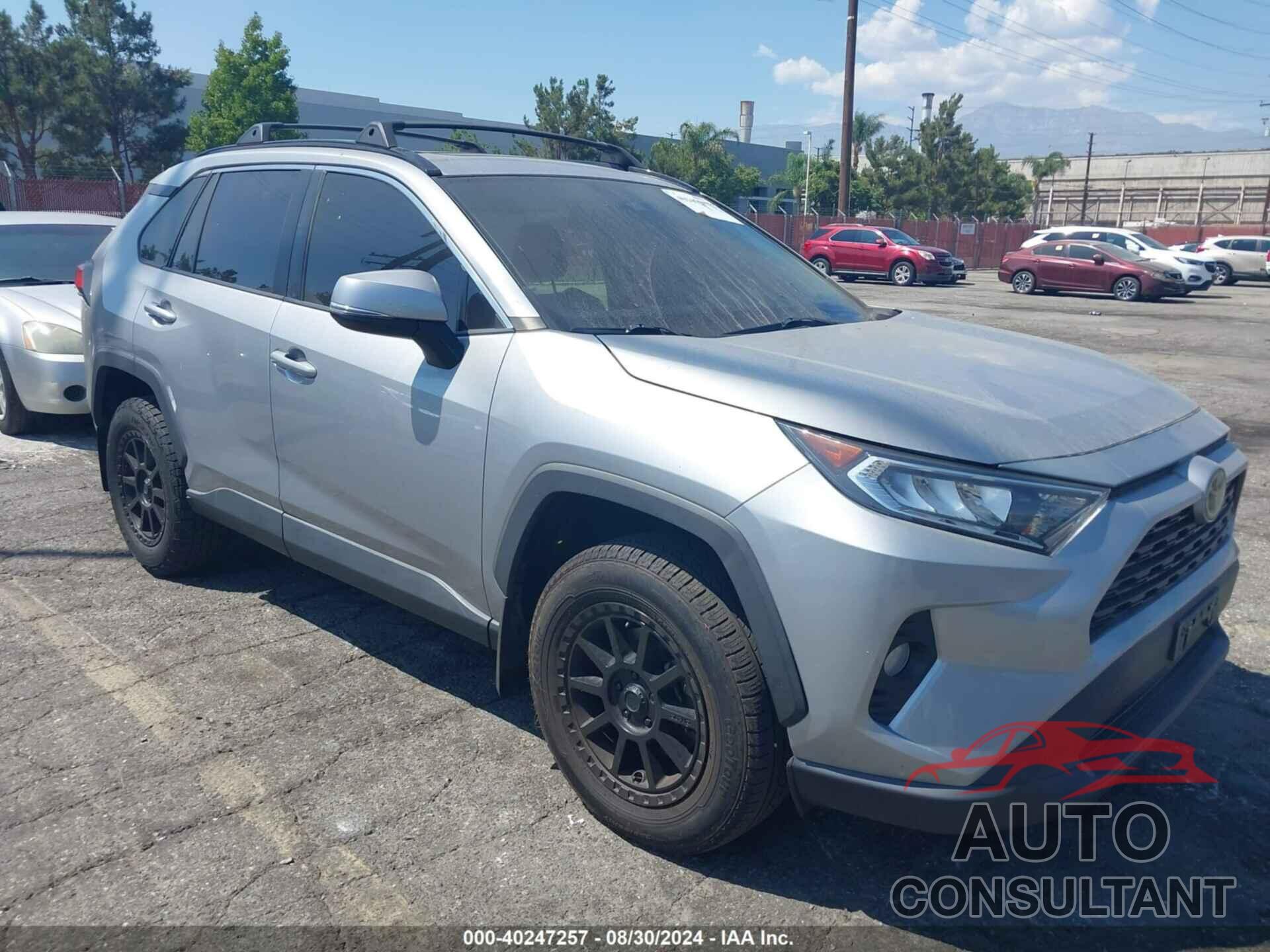 TOYOTA RAV4 2021 - 2T3C1RFV7MC136954