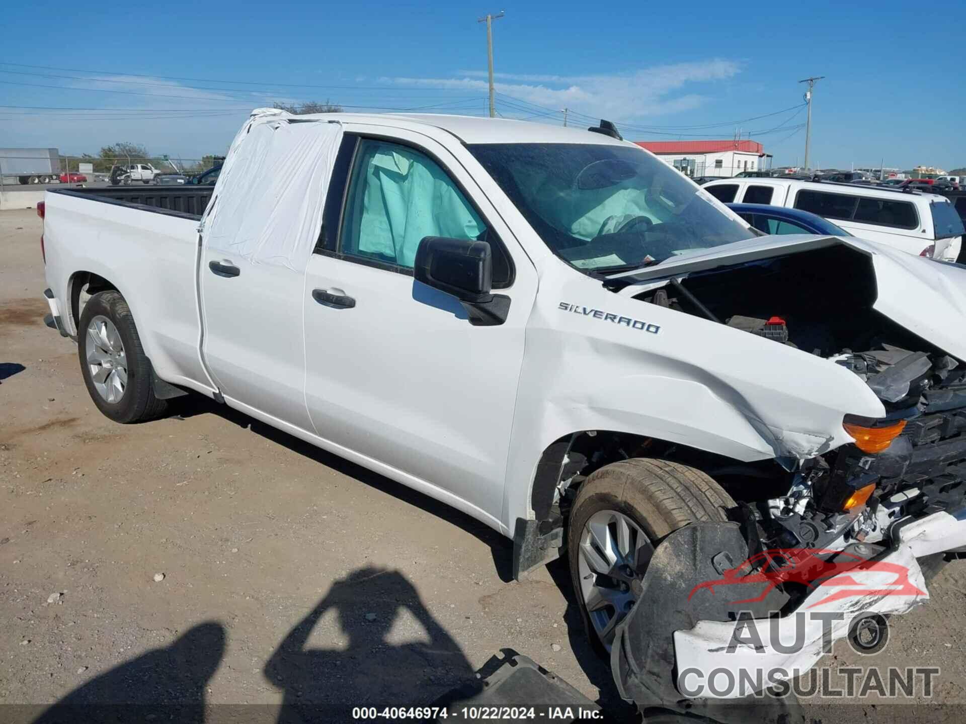 CHEVROLET SILVERADO 1500 2023 - 1GCRABEK8PZ262378