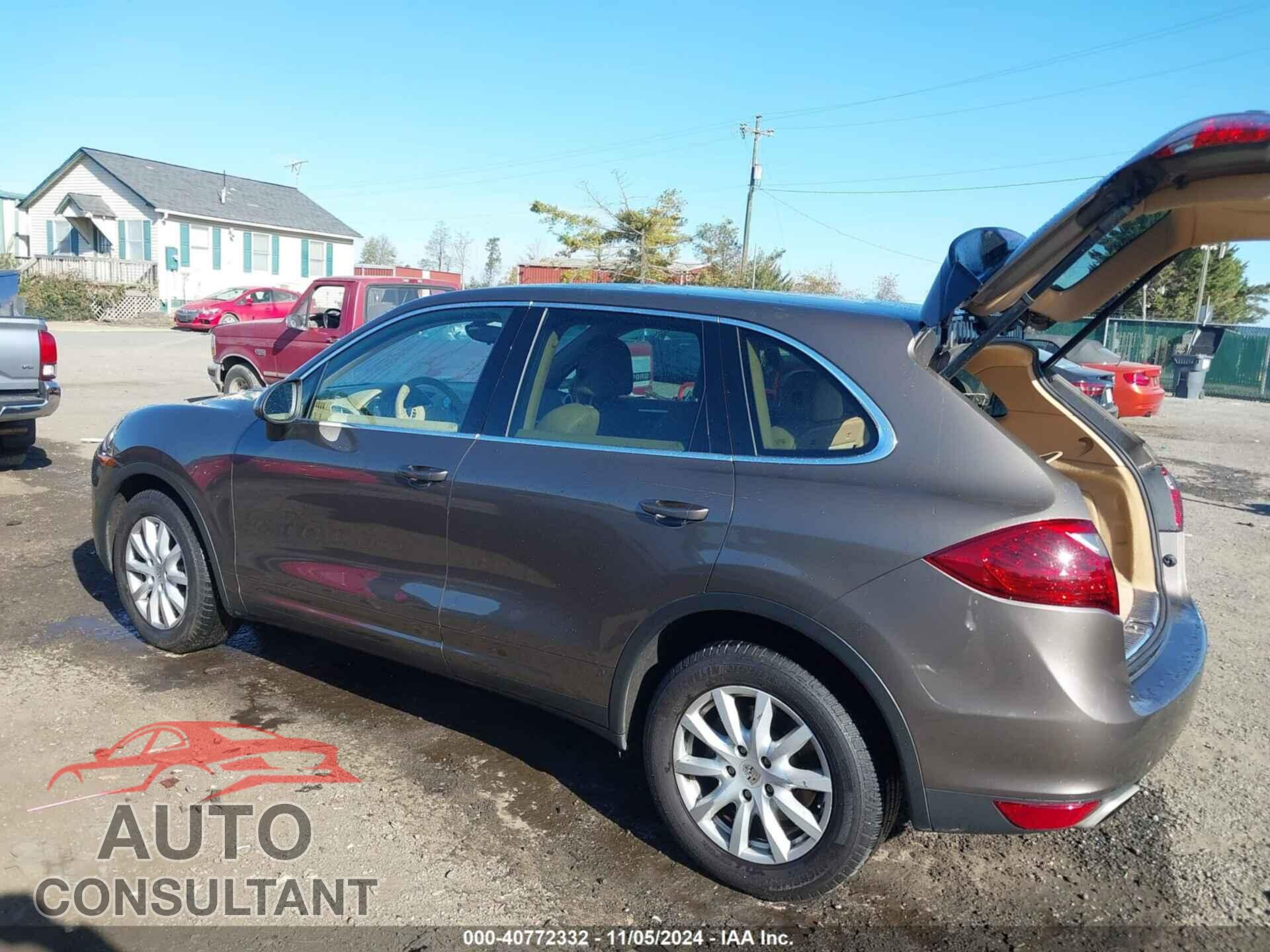 PORSCHE CAYENNE 2011 - WP1AA2A29BLA09423