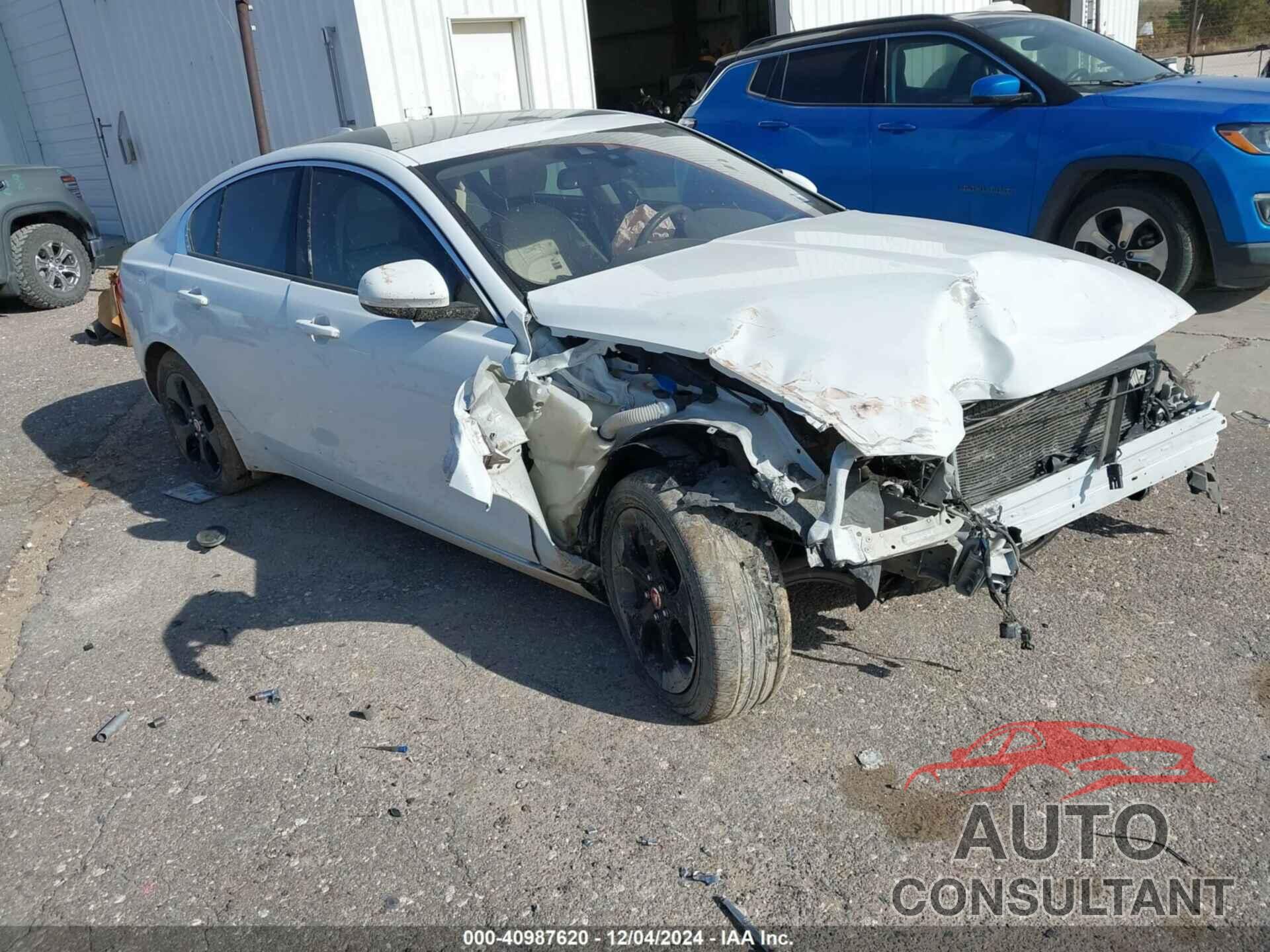 JAGUAR XE 2017 - SAJAR4BG9HA959769