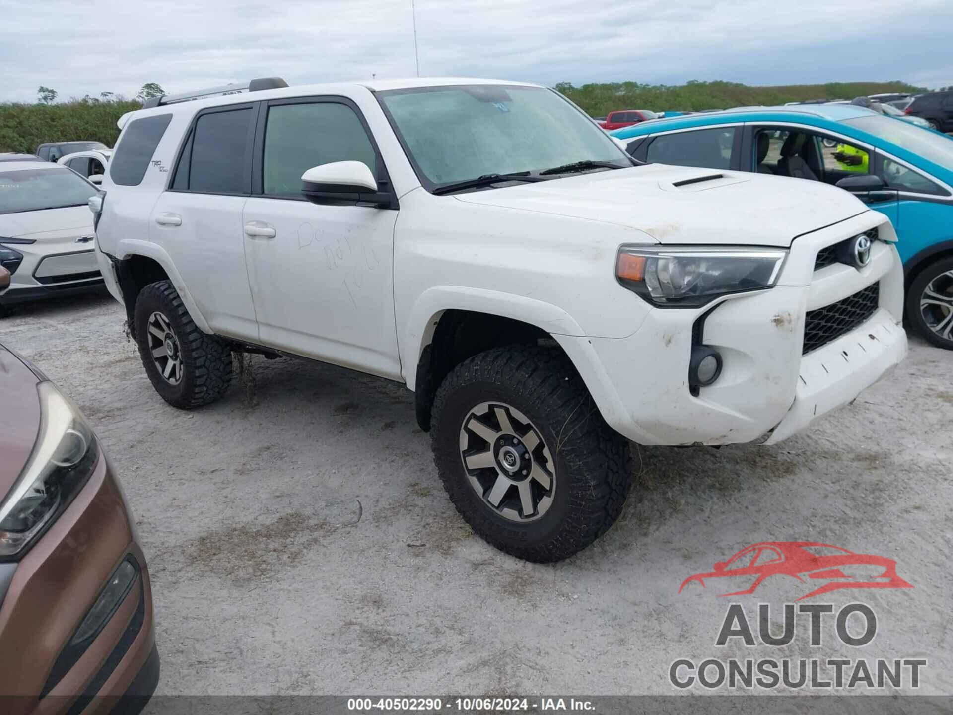 TOYOTA 4RUNNER 2018 - JTEBU5JR3J5560876