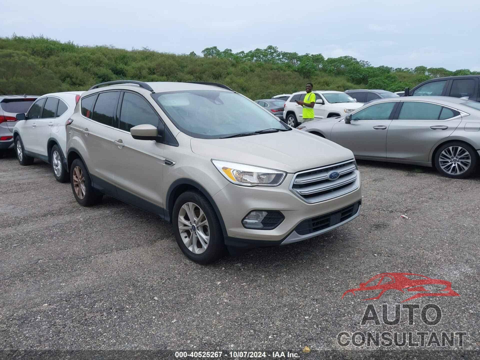 FORD ESCAPE 2018 - 1FMCU0GD4JUA74327