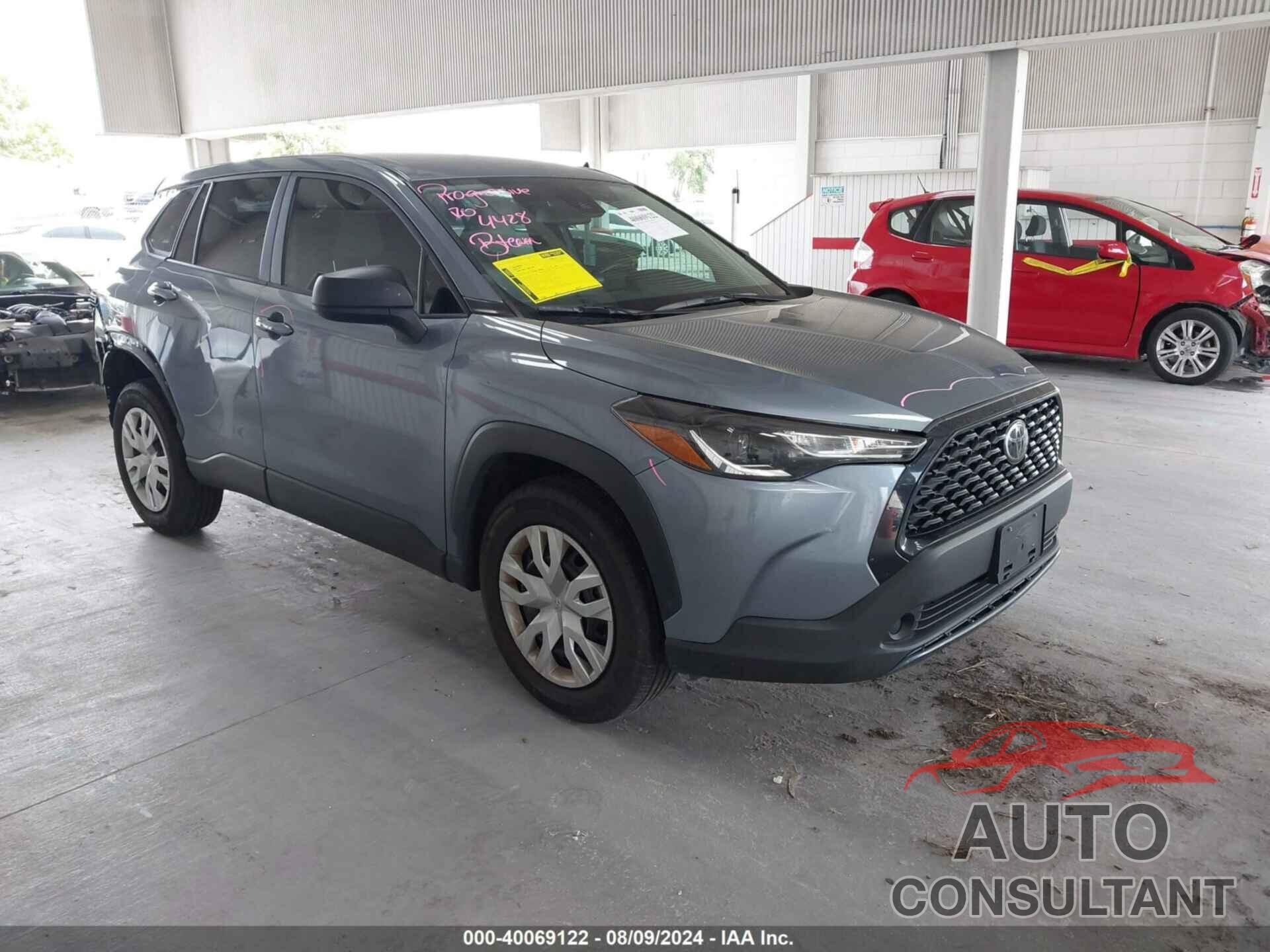 TOYOTA COROLLA CROSS 2022 - 7MUAAAAG5NV031483