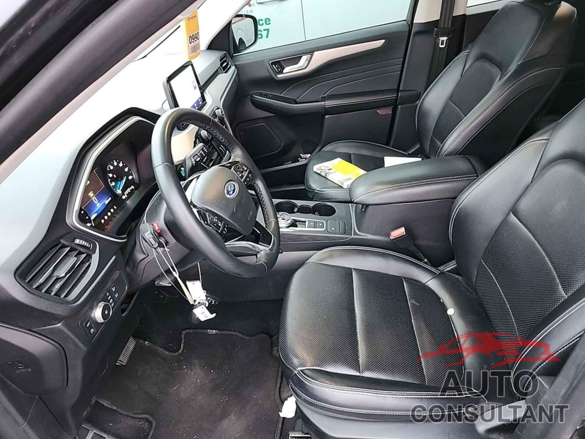 FORD ESCAPE 2021 - 1FMCU9CZ9MUB25685