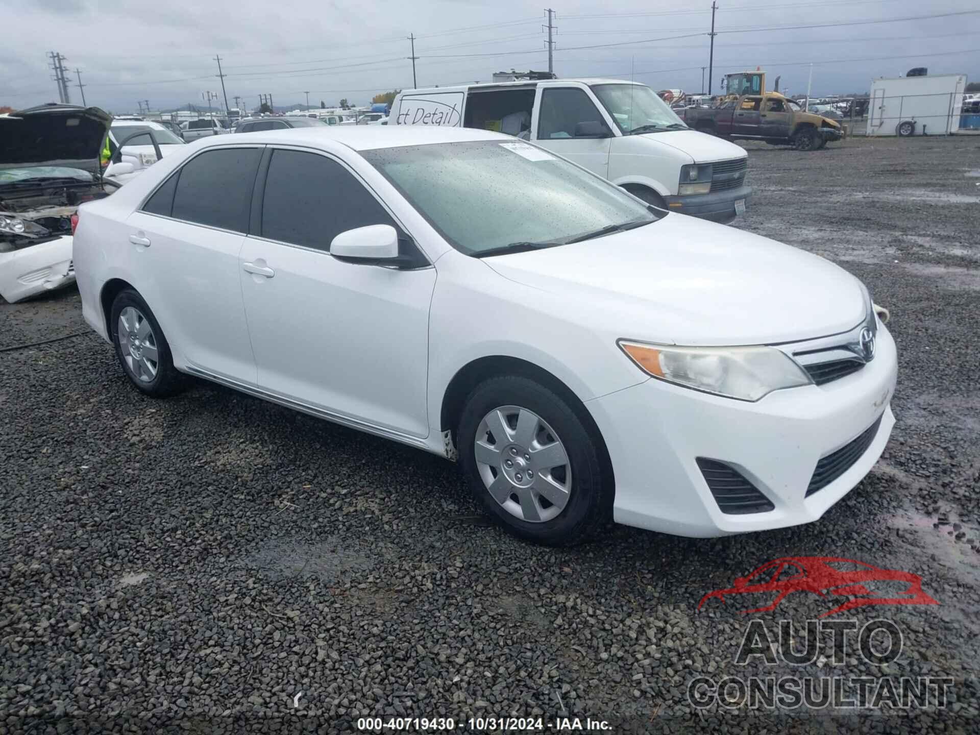 TOYOTA CAMRY 2014 - 4T4BF1FK6ER428744
