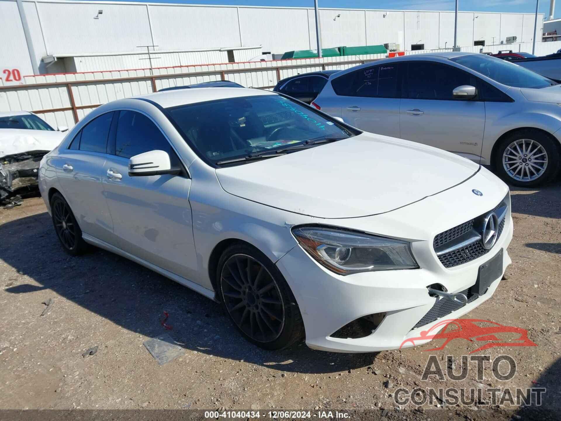 MERCEDES-BENZ CLA 250 2014 - WDDSJ4GB4EN132098